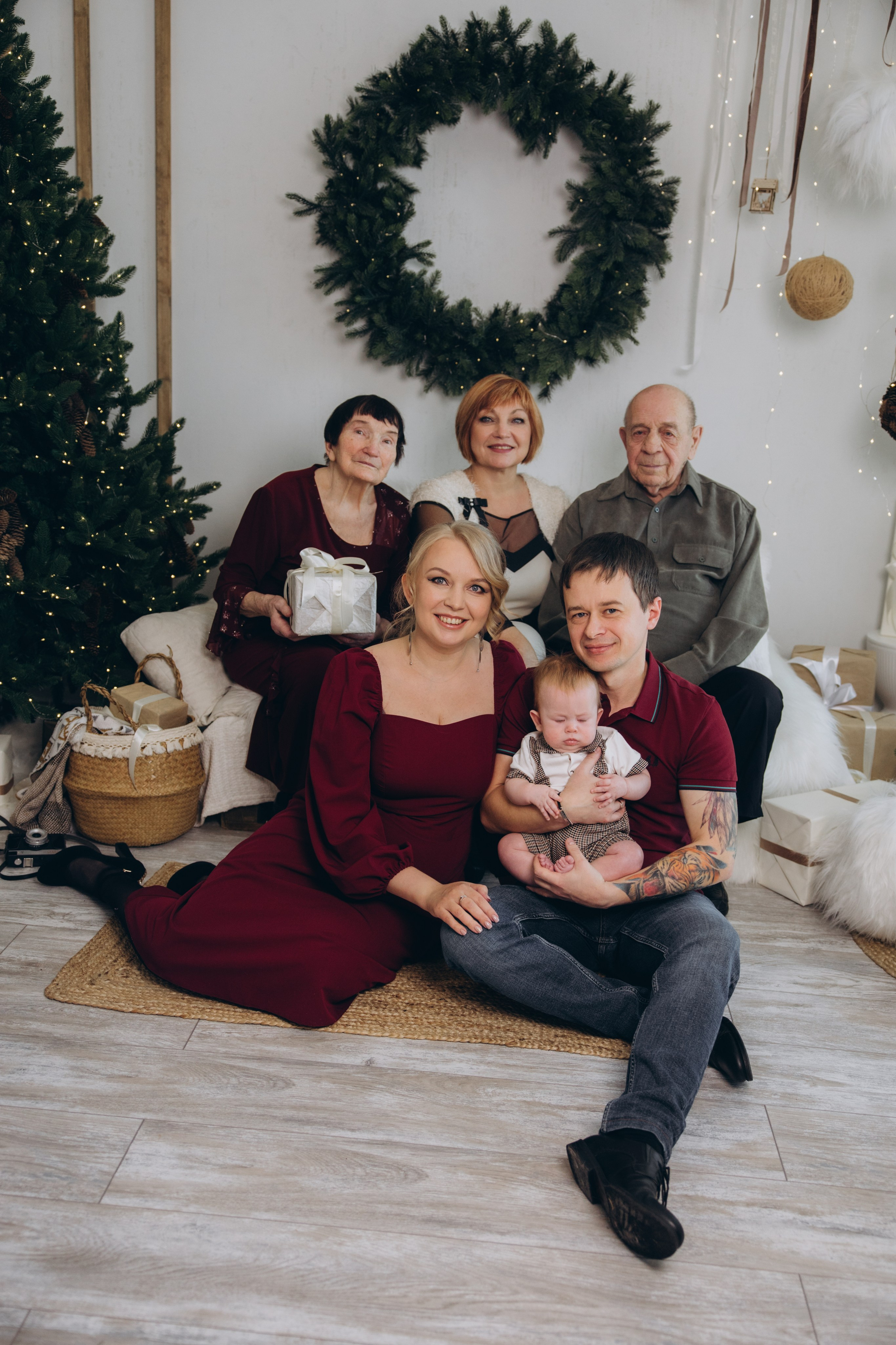 В студии 8 этаж. Свадебный, семейный фотограф в Иркутске Светлана Макаричева