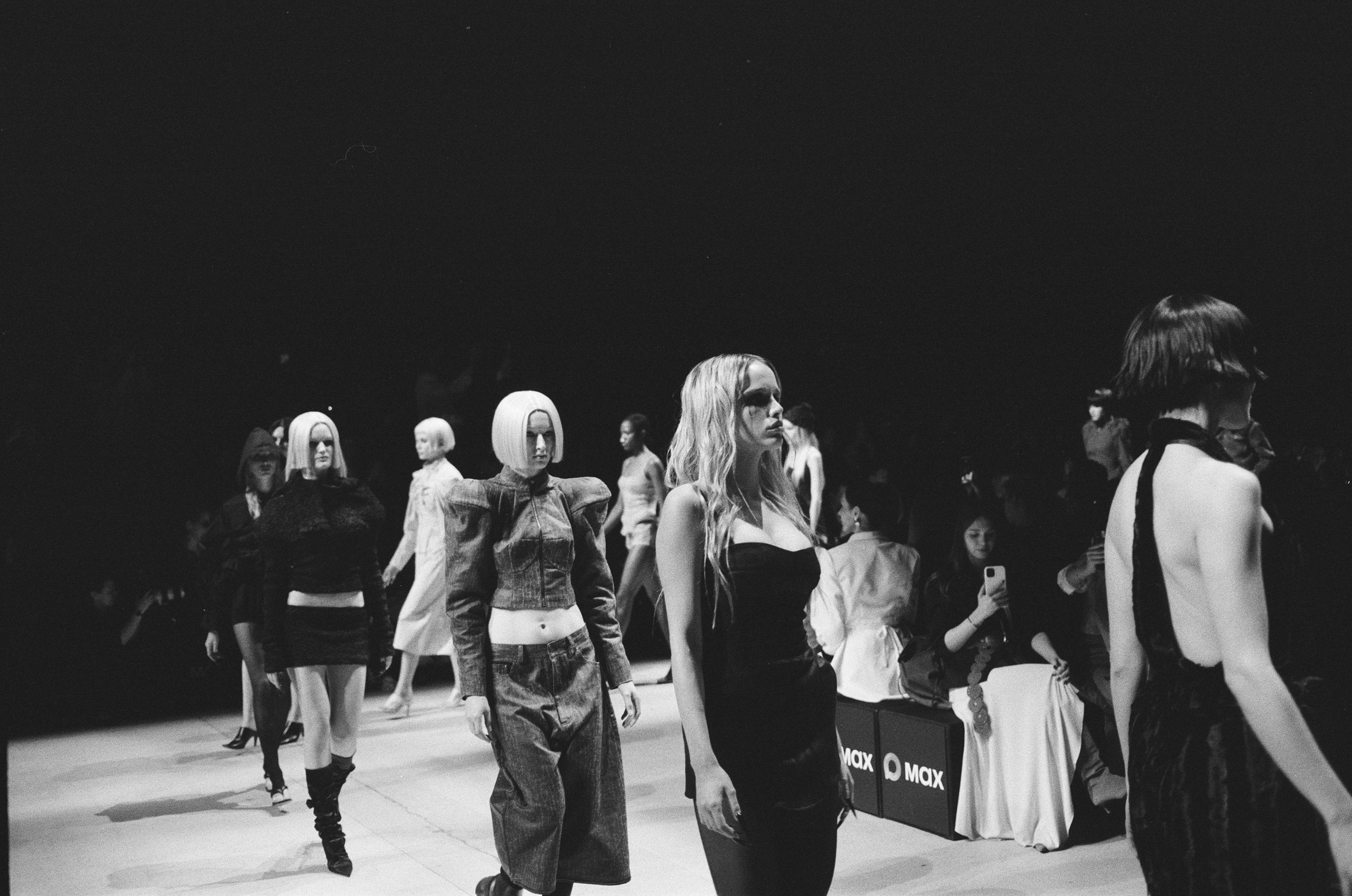 День 3. Плёночный фотограф Москва, Саша Звук