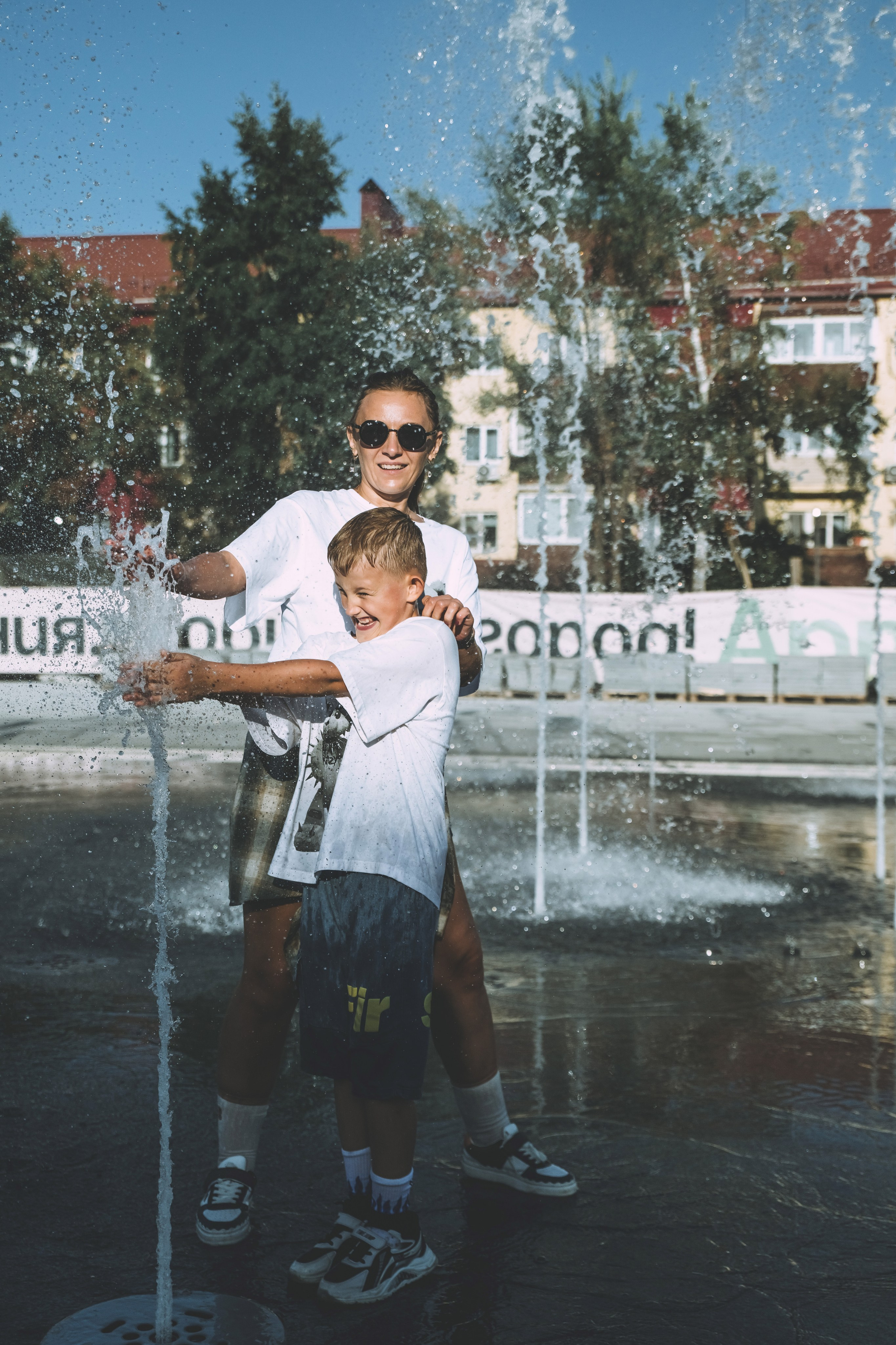 Юля и Артём. Фотограф Ярмишко Дарья. Выпускные фотокниги