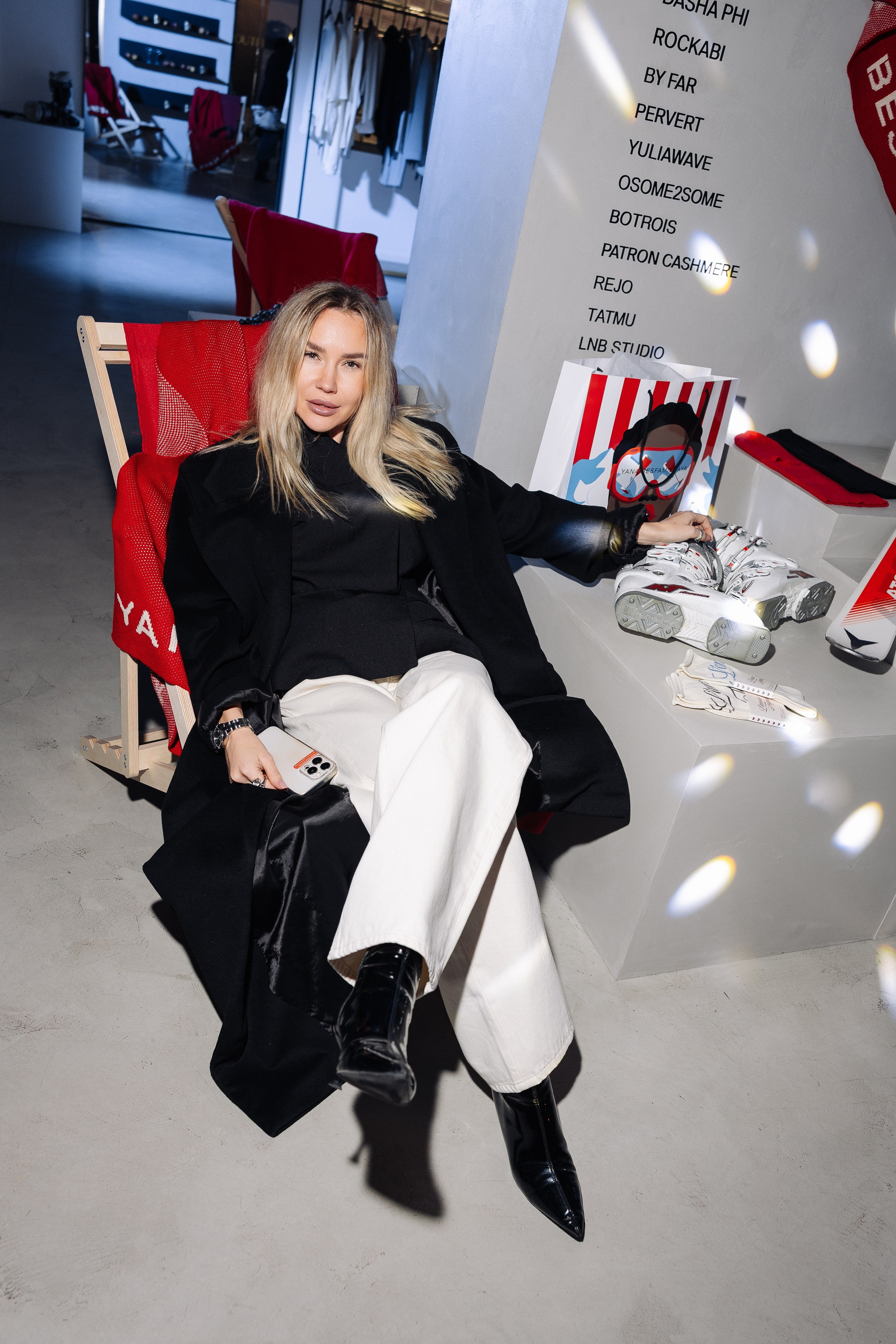 Outfit x YanaBesfamilnaya. Фотограф Олег Коровяков