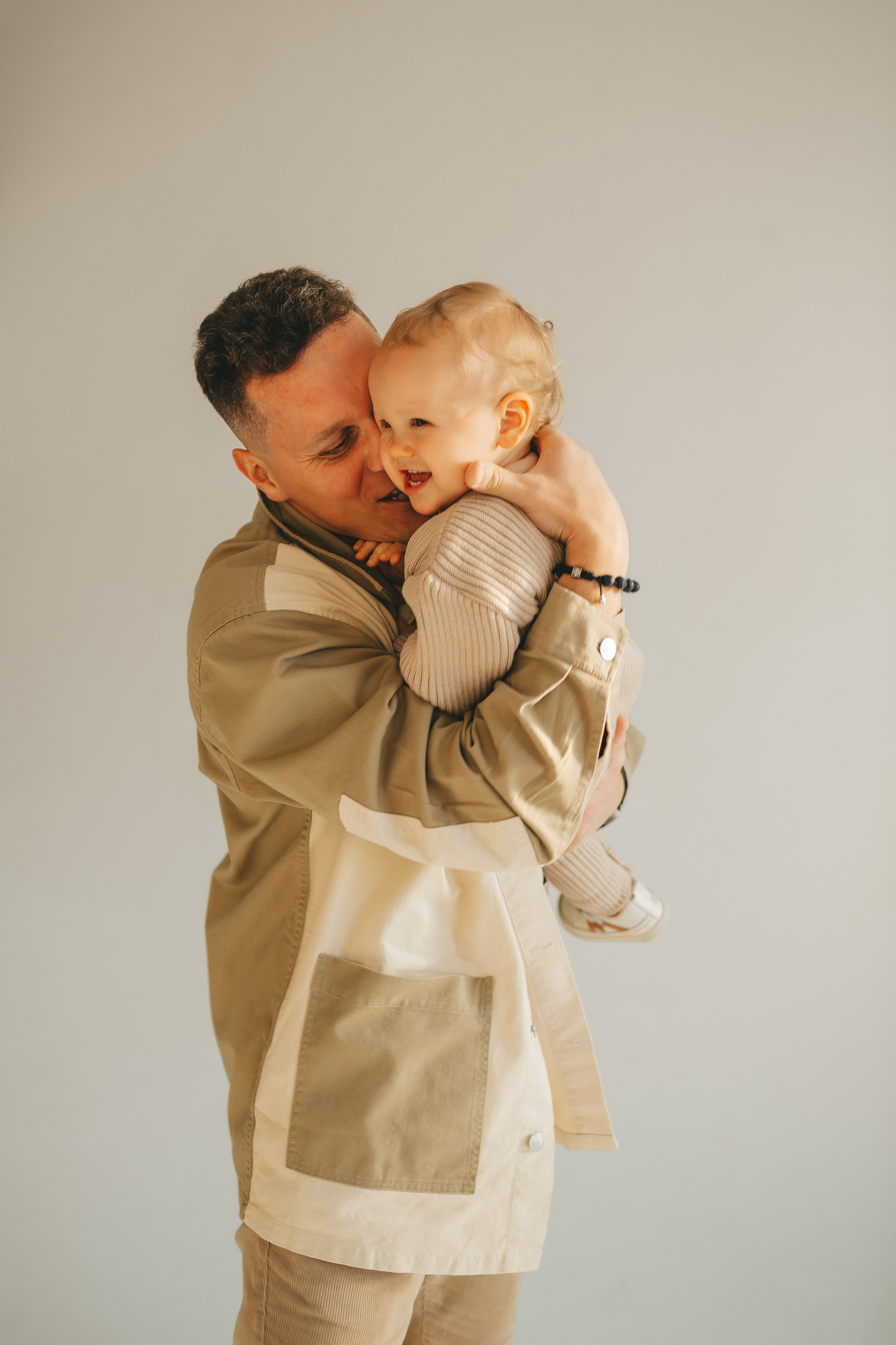 Семейная фотосессия в студии. Семейный и детский фотограф и видеограф в Москве, Дрокина Наталья