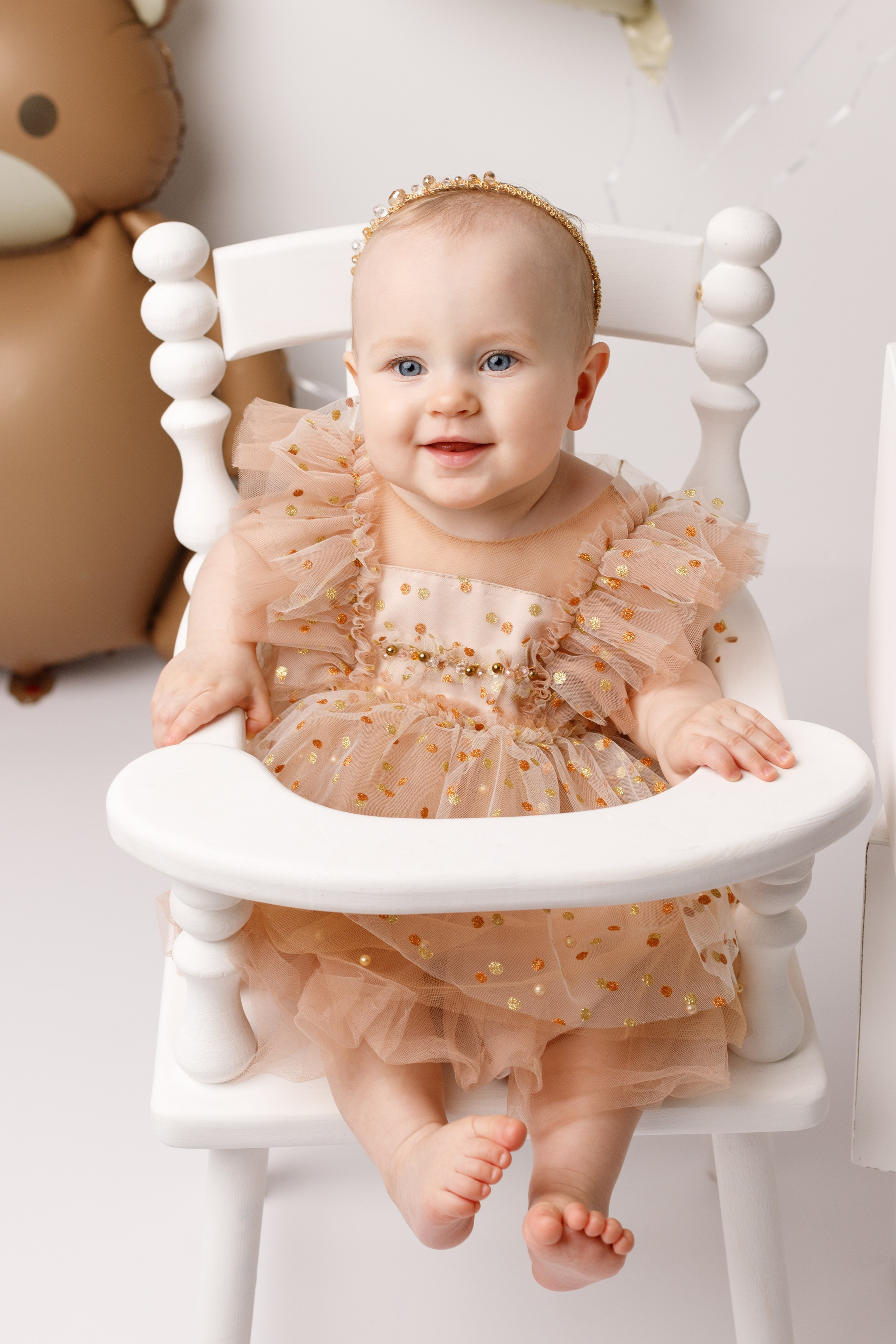 Кира «Первый тортик». Фотограф новорожденных в г. Оренбурге Екатерина Козлова