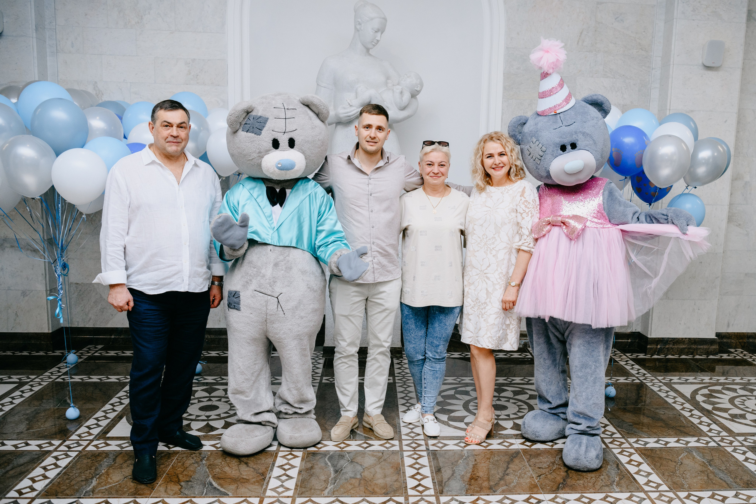 Выписка Владимира. Снегиревка. Фотограф на выписку из роддома в Москве и МО