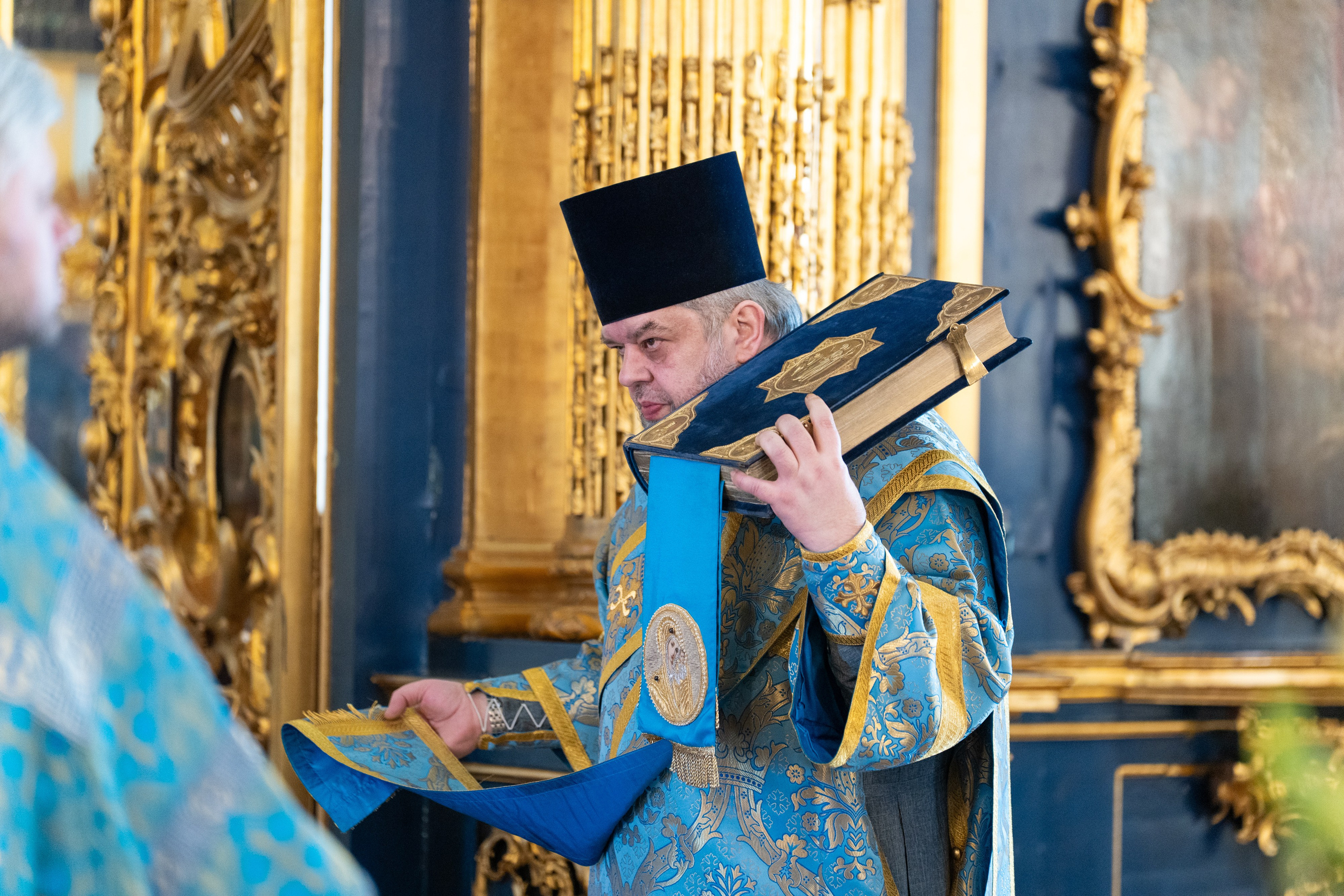 Неделя мясопустная, о Страшном Суде. СРЕТЕНИЕ ГОСПОДА БОГА И СПАСА НАШЕГО ИИСУСА ХРИСТА. НИКОЛО-БОГОЯВЛЕНСКИЙ МОРСКОЙ СОБОР