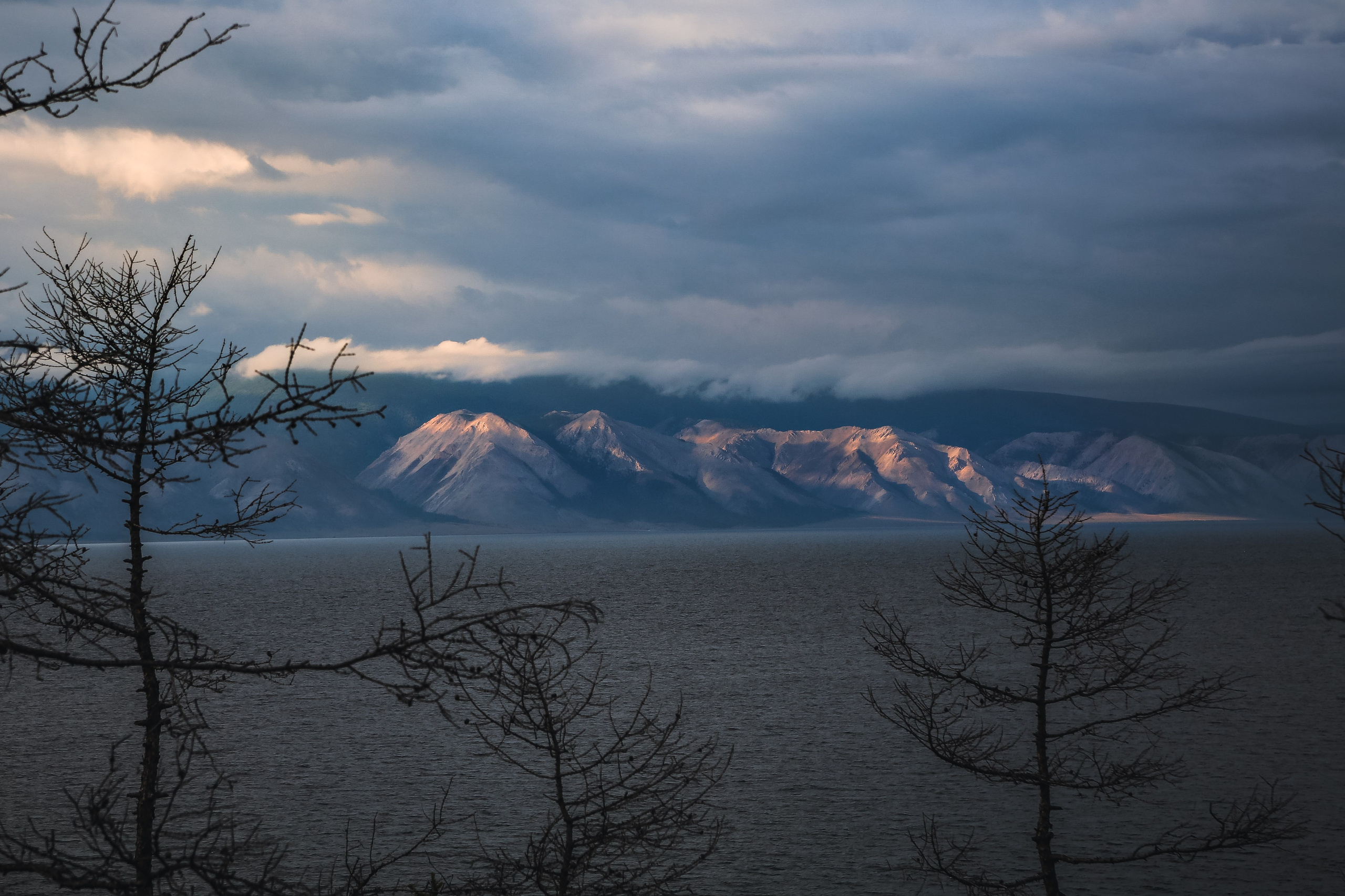 Байкал летний: легенды и святыни. Дарья Письменюк / Darya Leitstern — фотограф, музыкант, журналист, путешественник