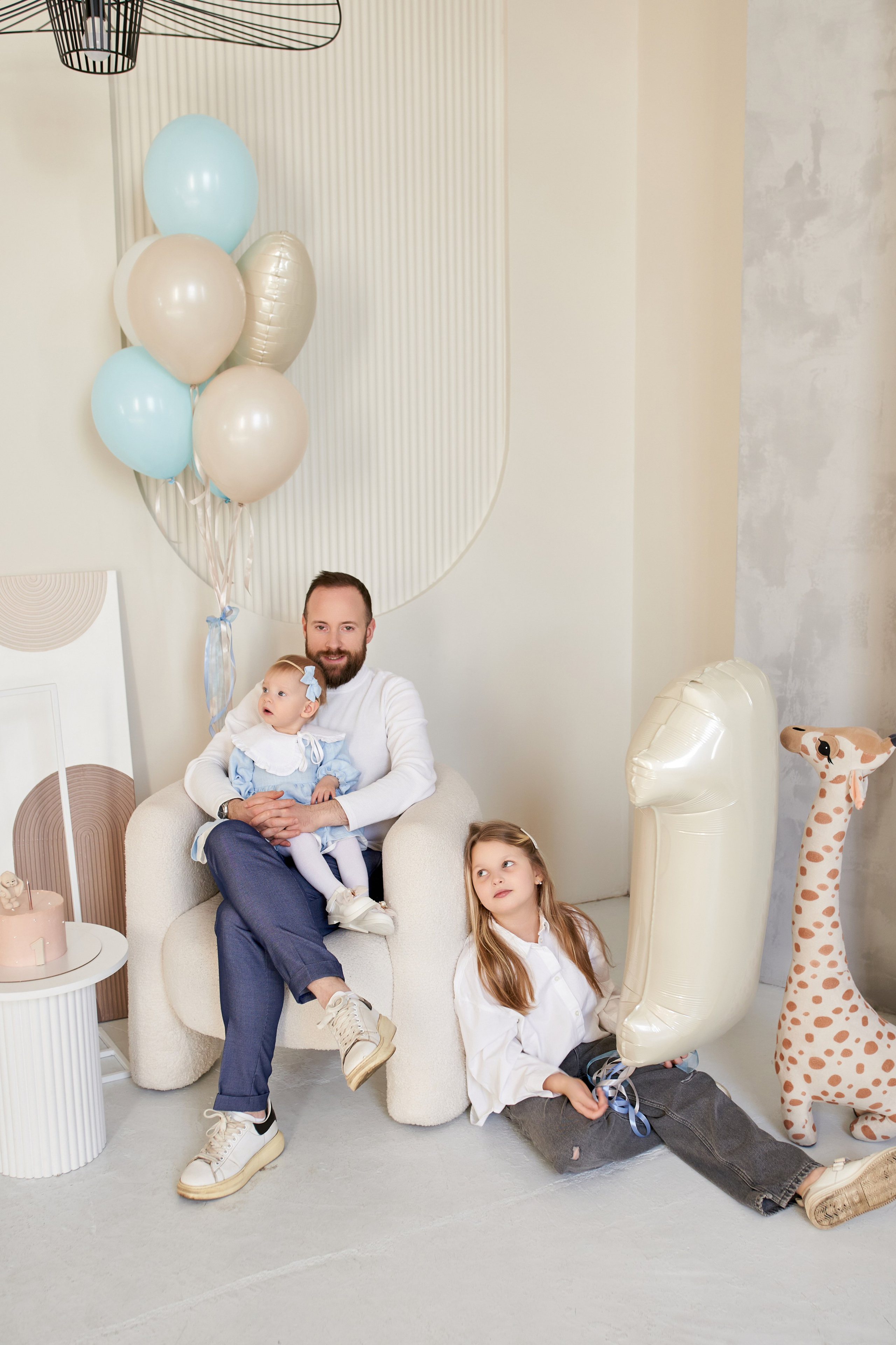 Василина Ариана Анна и Евгений. Фотограф Александра