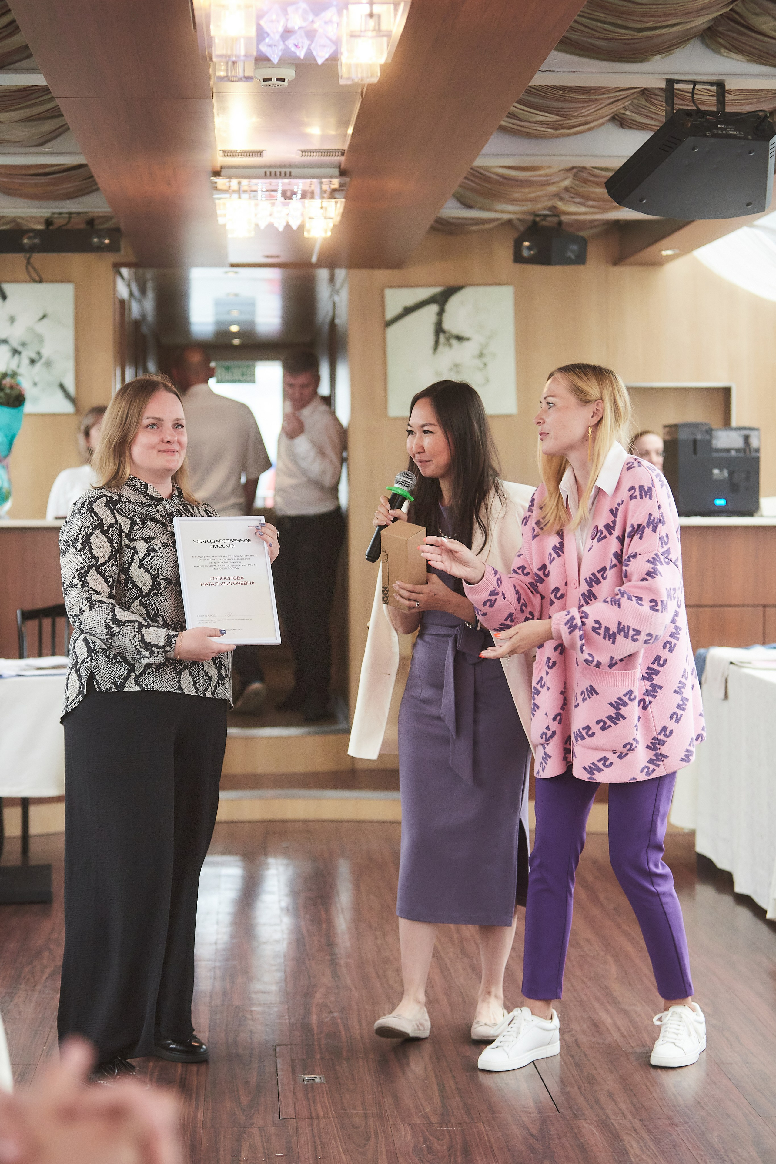 Репортажная съёмка на теплоходе. Екатерина Осипова — профессиональный фотограф в Москве