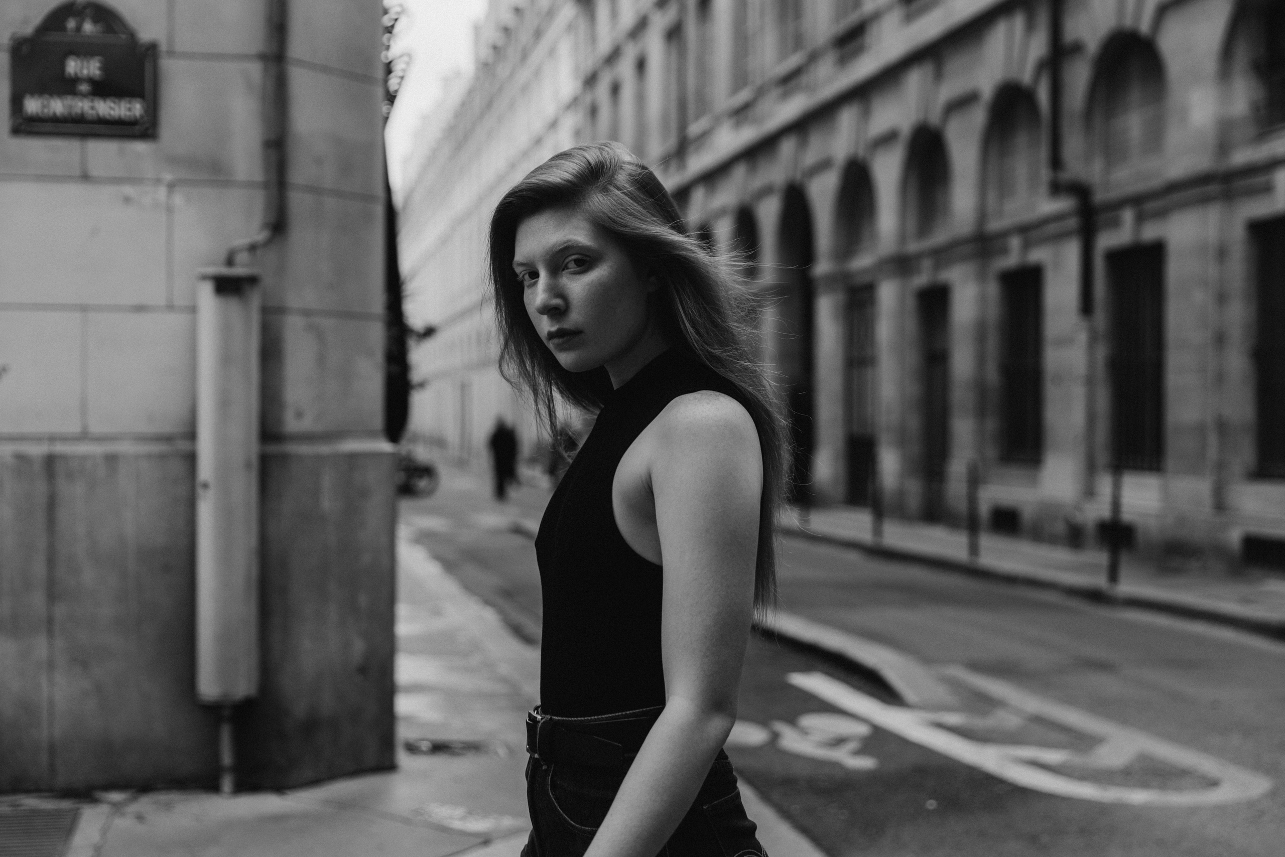 Autumn light. Photographer in Paris