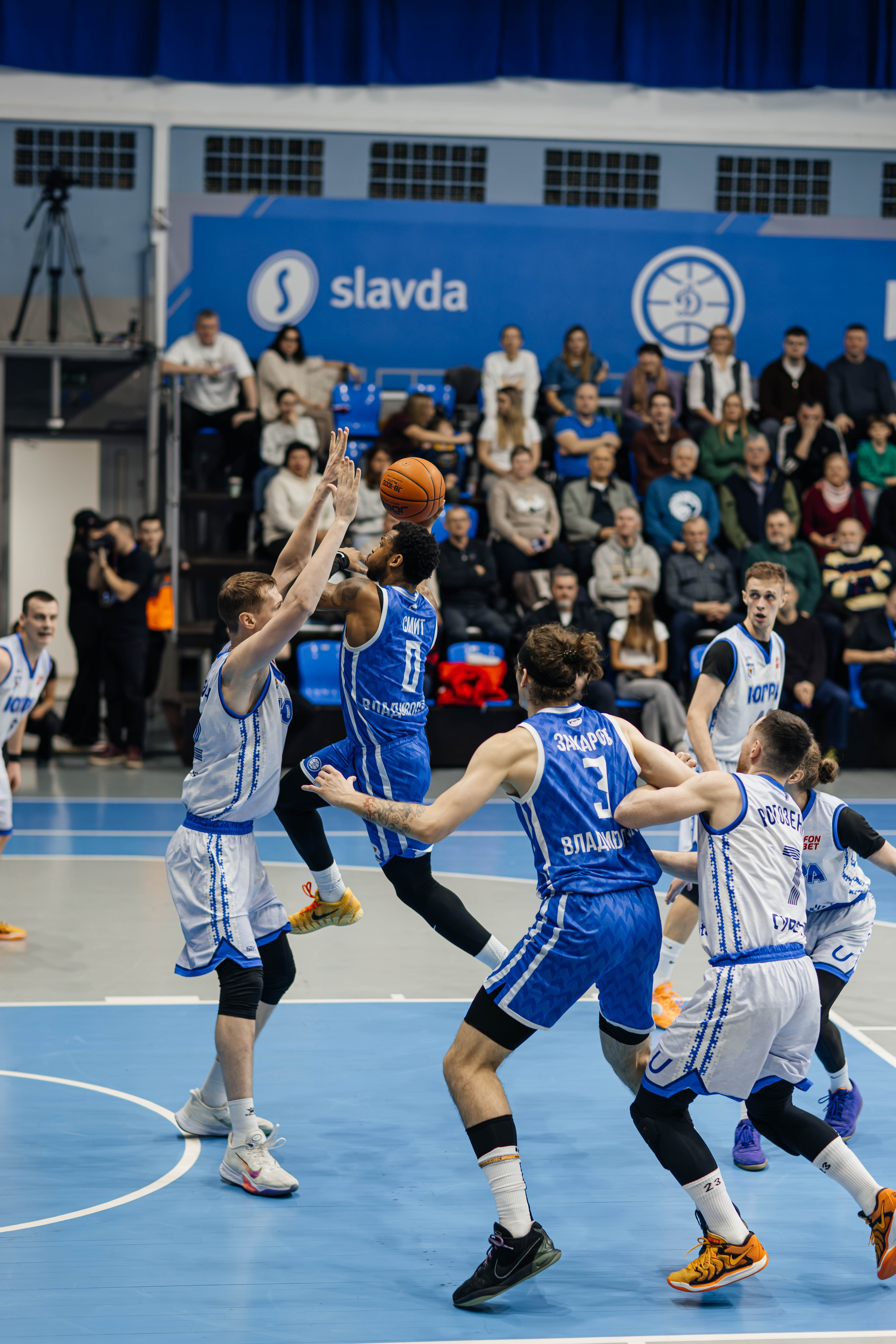 Баскетбол — Динамо. Репортажный и свадебный фотограф во Владивостоке Максим Цой