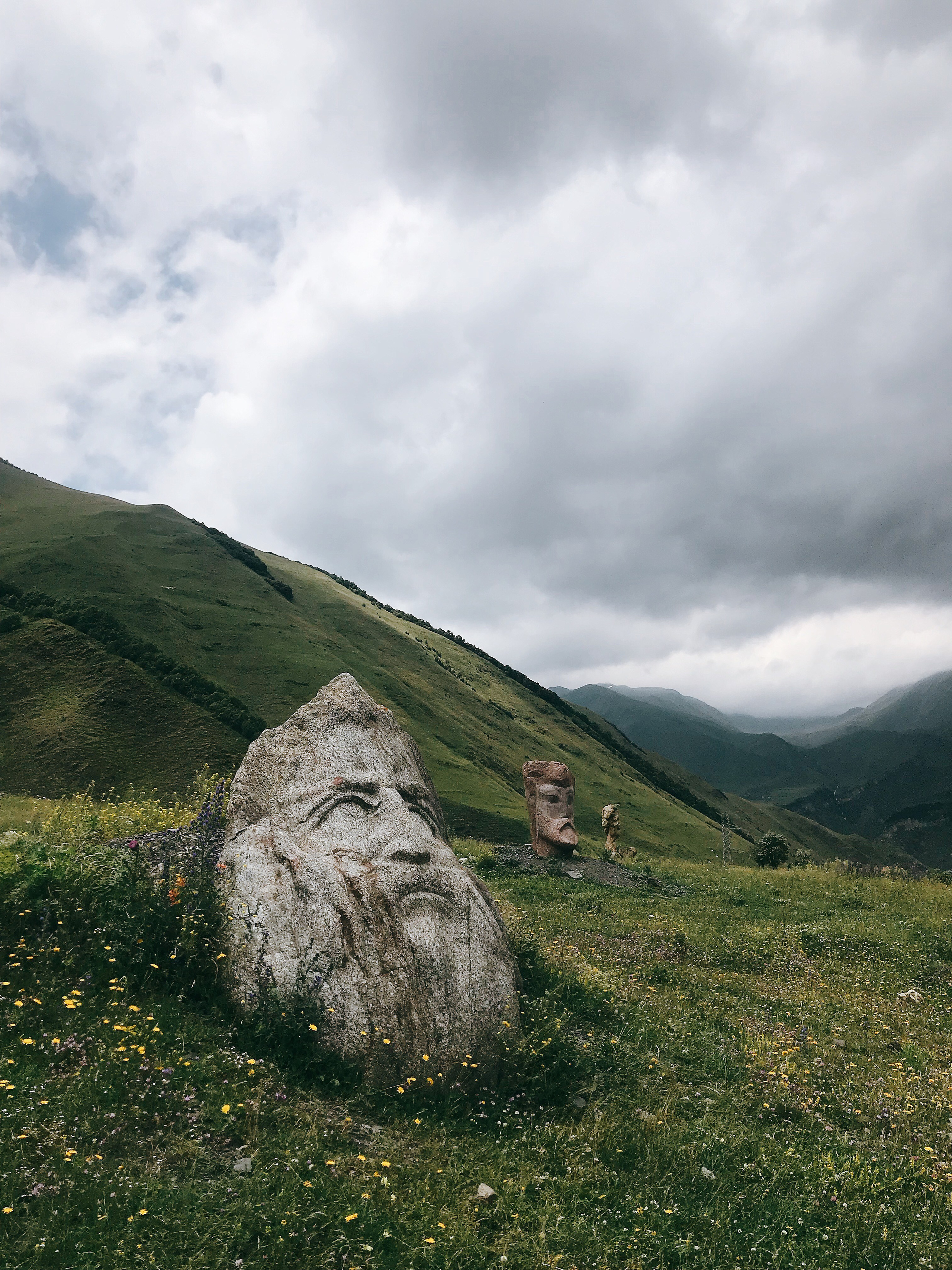 Восхождение на Казбек с Грузии. Уникальные экспедиции — LUCKY CLAN