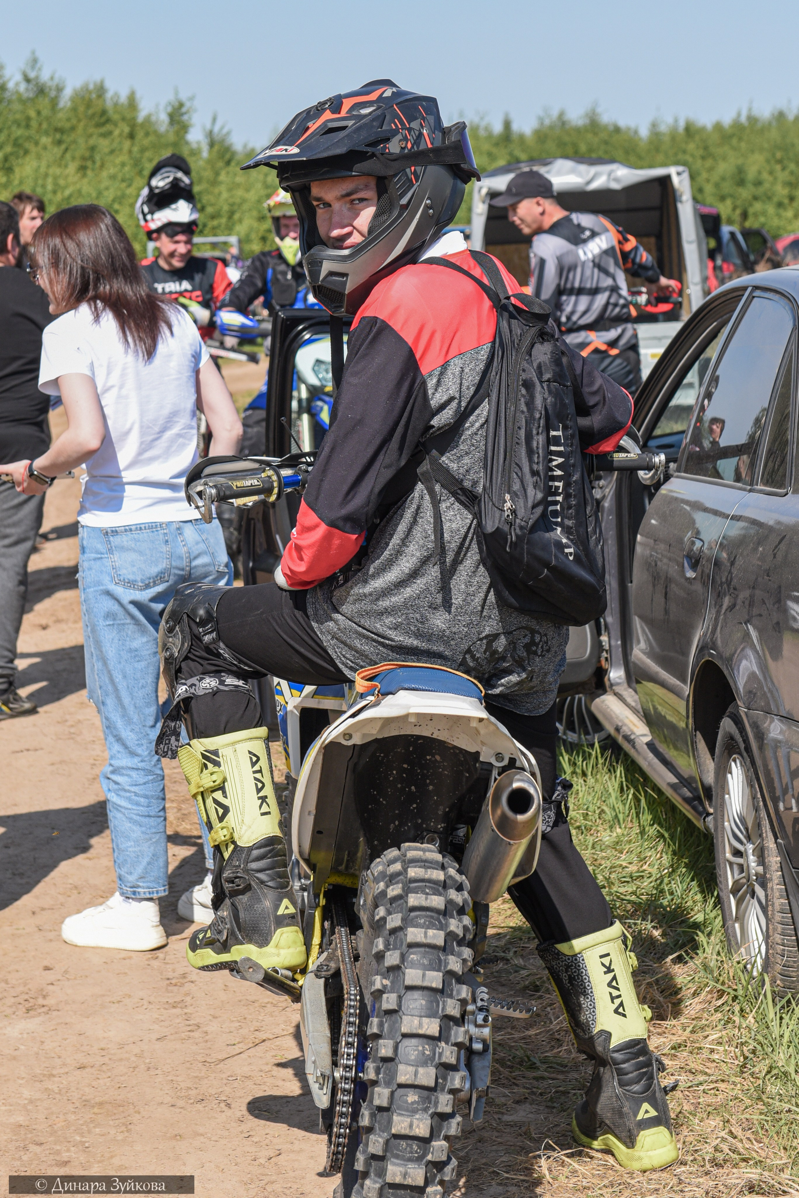 На местности. Каменки. Этап II. Мотофотограф в Нижнем Новгороде Динара Зуйкова
