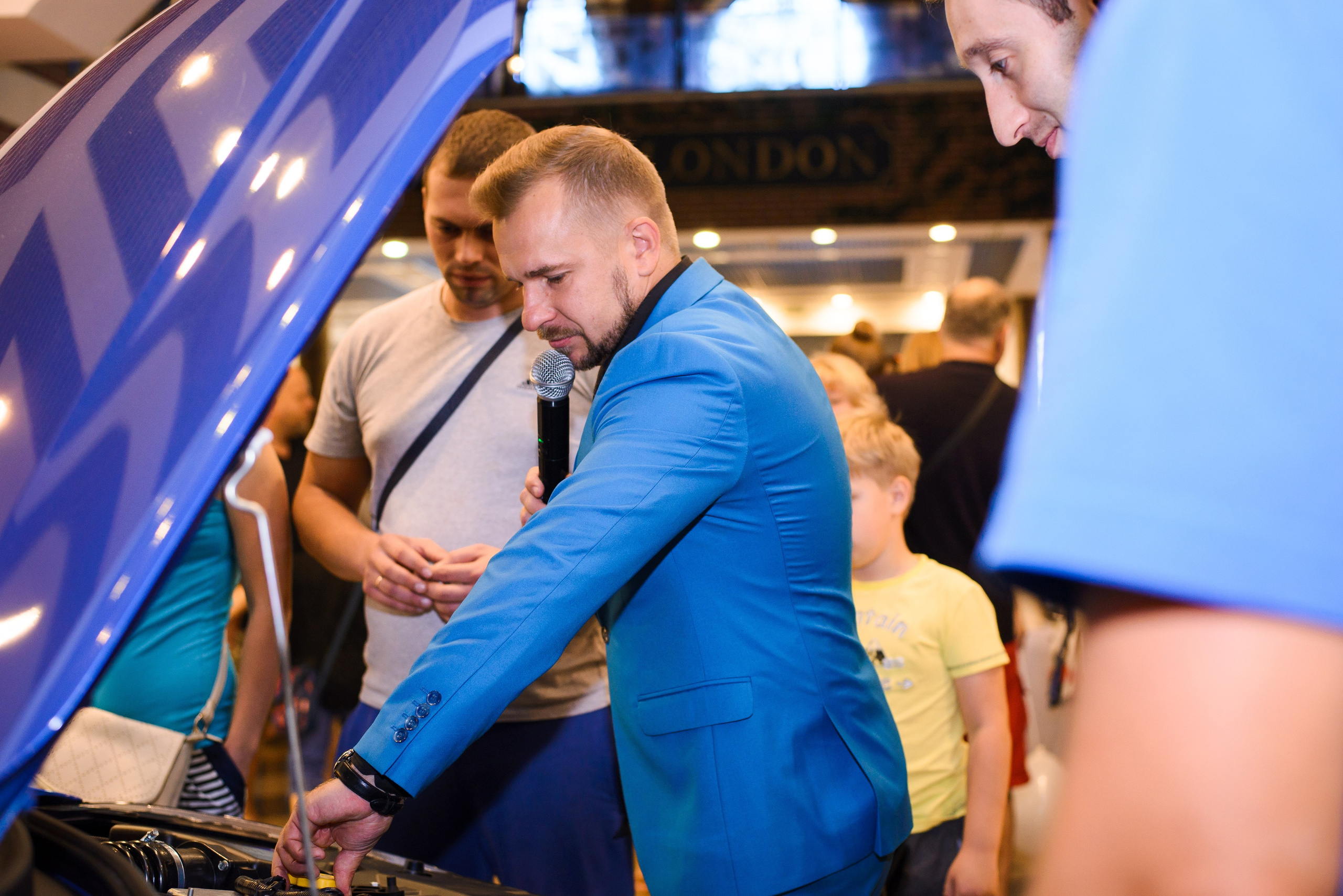 Трц Европа, презентанция Lada. Фотограф в Москве Казакова Анна