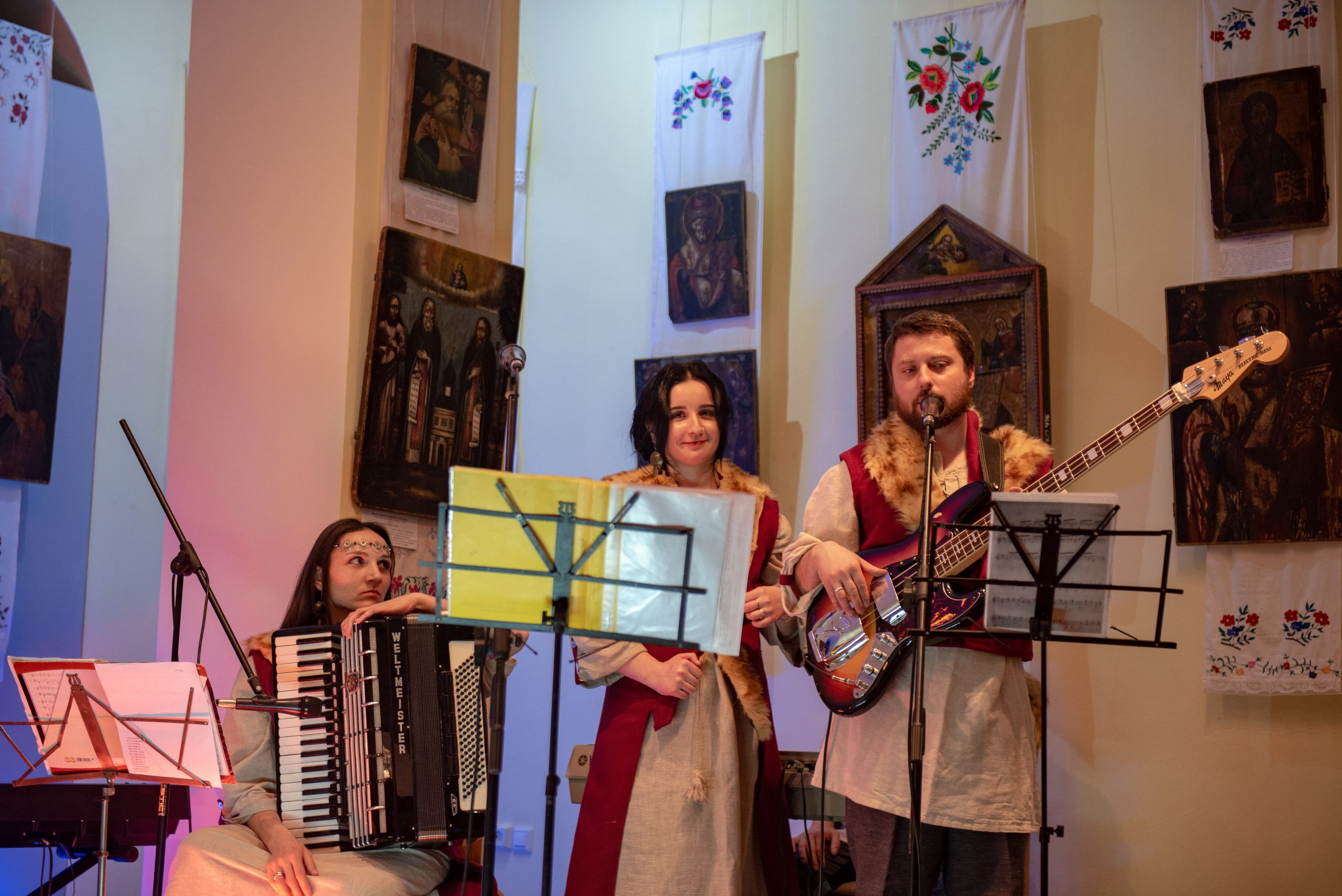 Чечерская Лютня & С#m. Автомобильный и интерьерный фотограф в Минске Александр Тагаев