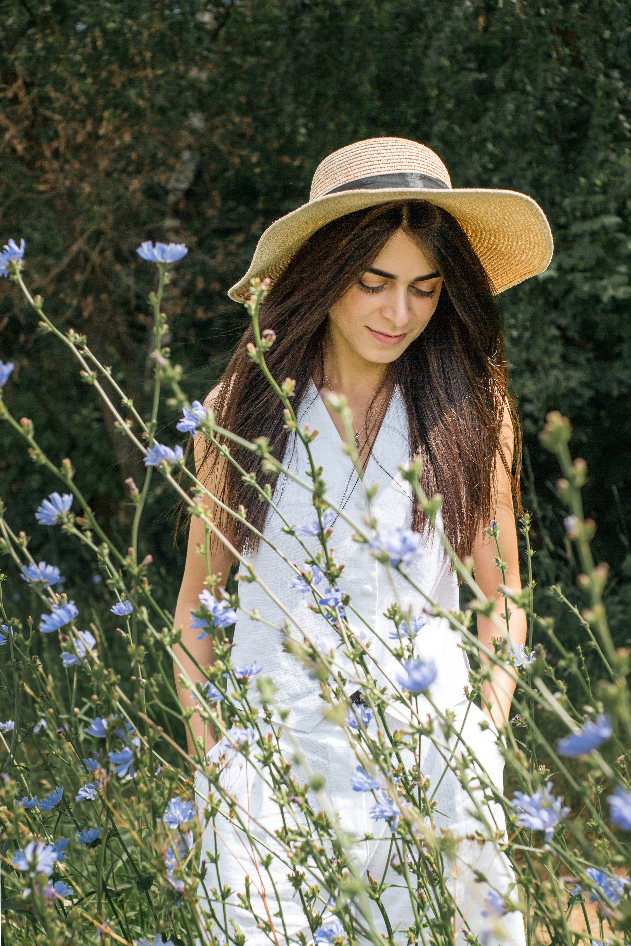 В густой траве. Khalimonov