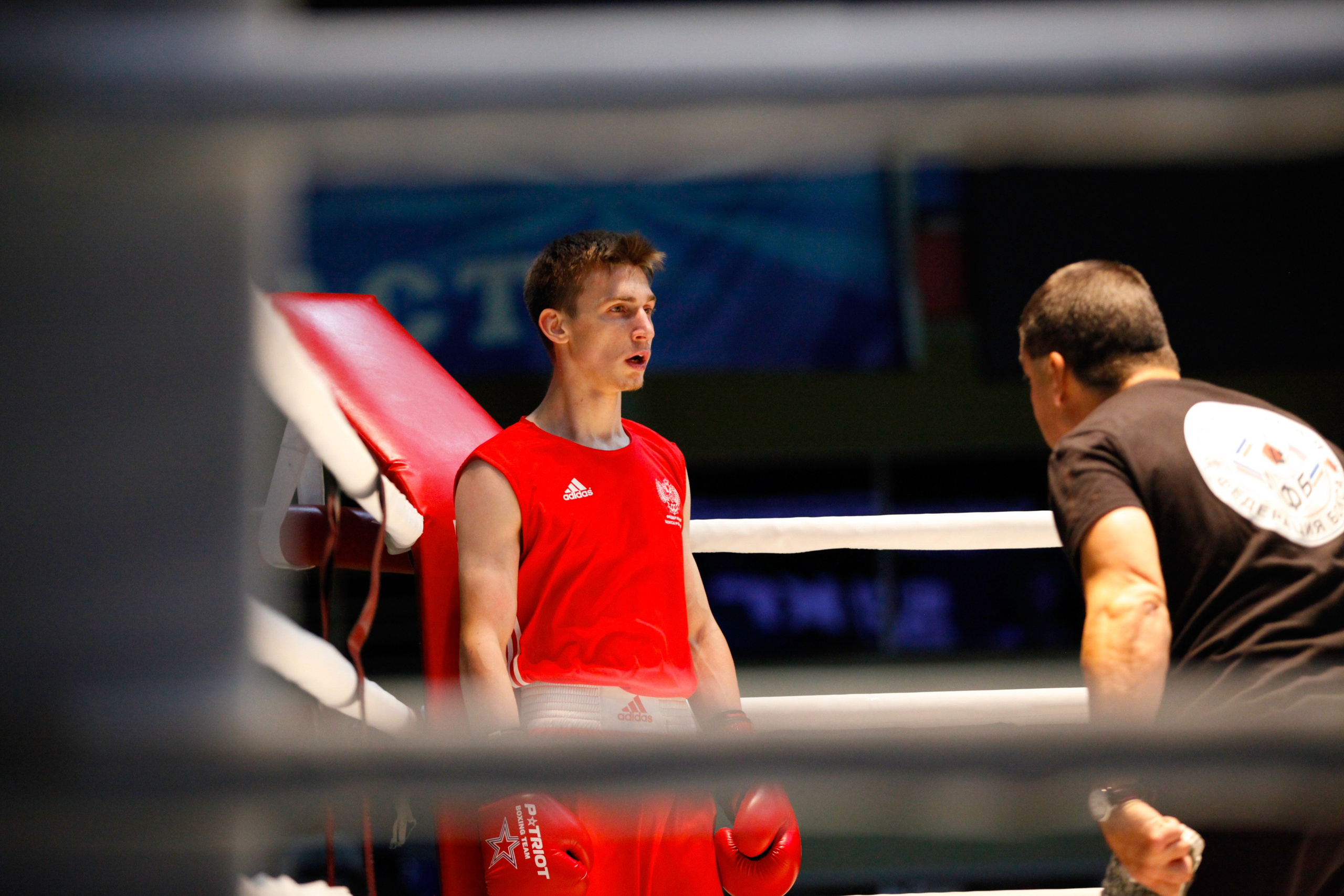 БОКС. Фото. Спортивный фотограф, трансляция, звук и свет в Новосибирске