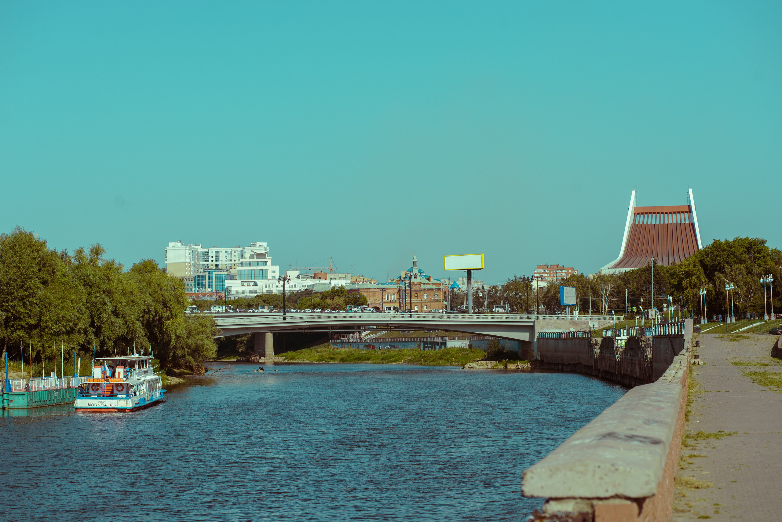 Street. Фотограф в городе Омске Константин Зоткин