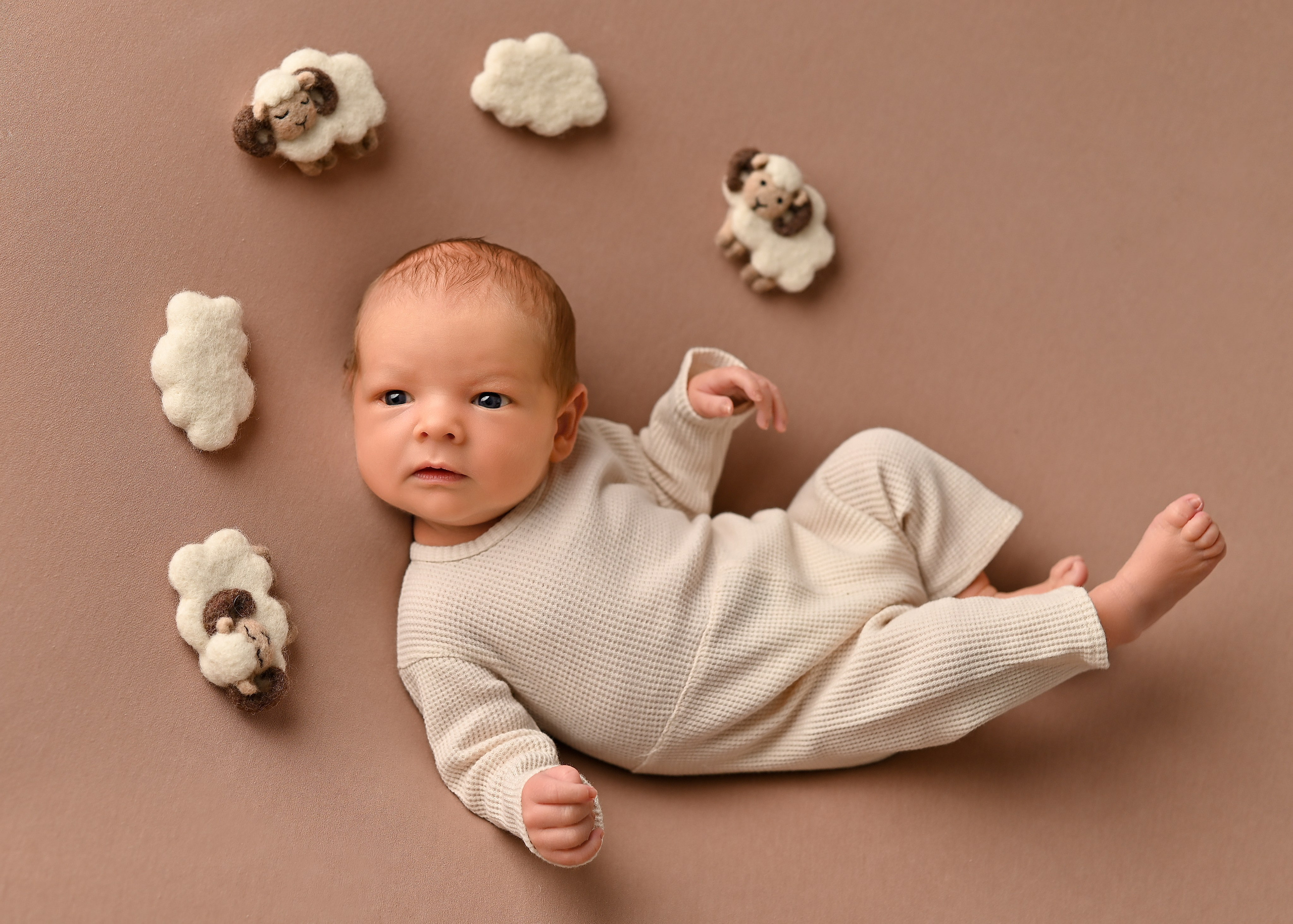Лайфстайл с элементами ньюборн. Фотограф новорождённых малышей в Краснодаре Татьяна Нагорная