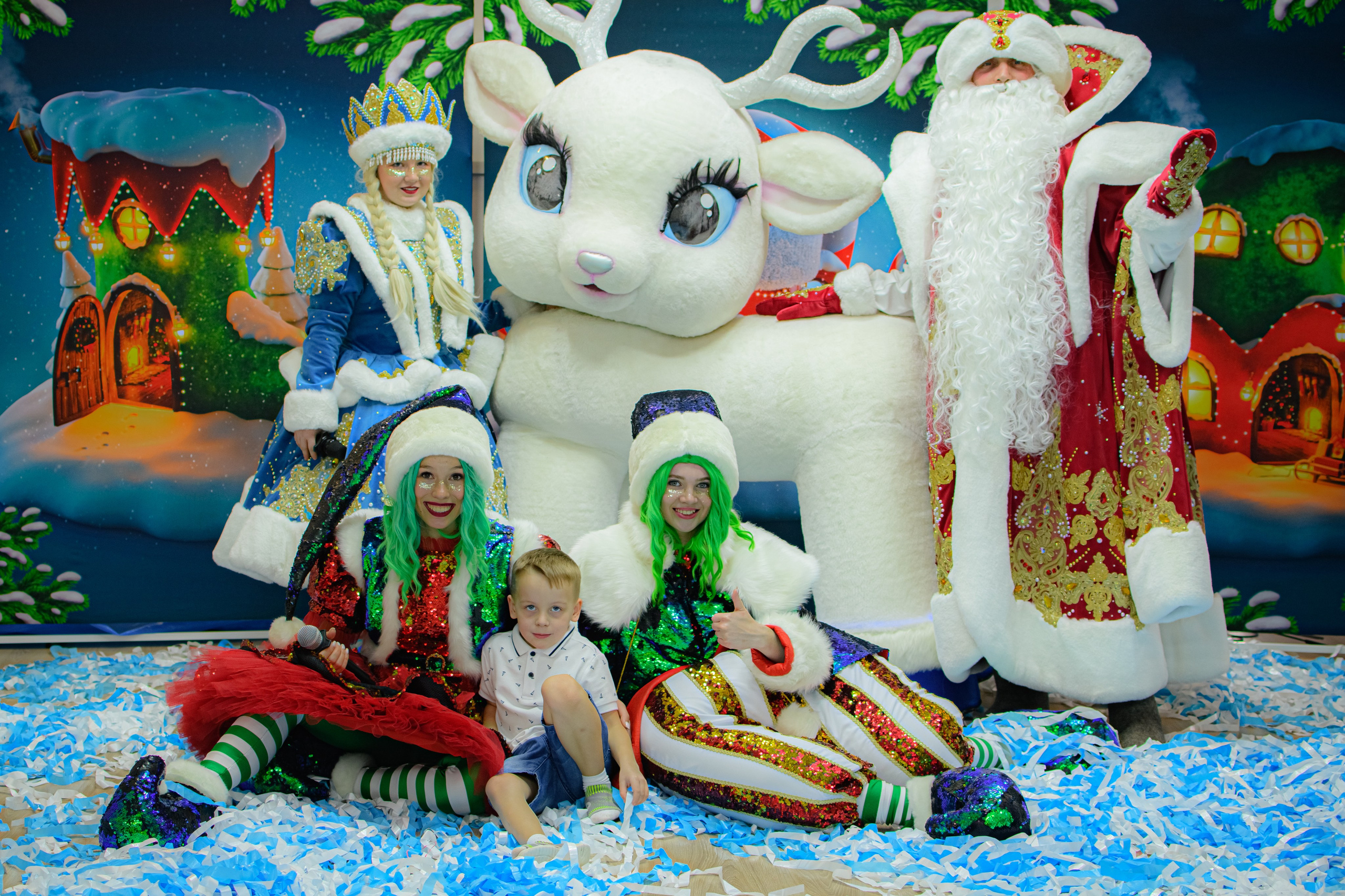 HAPPY NEW YEAR. Photokarish