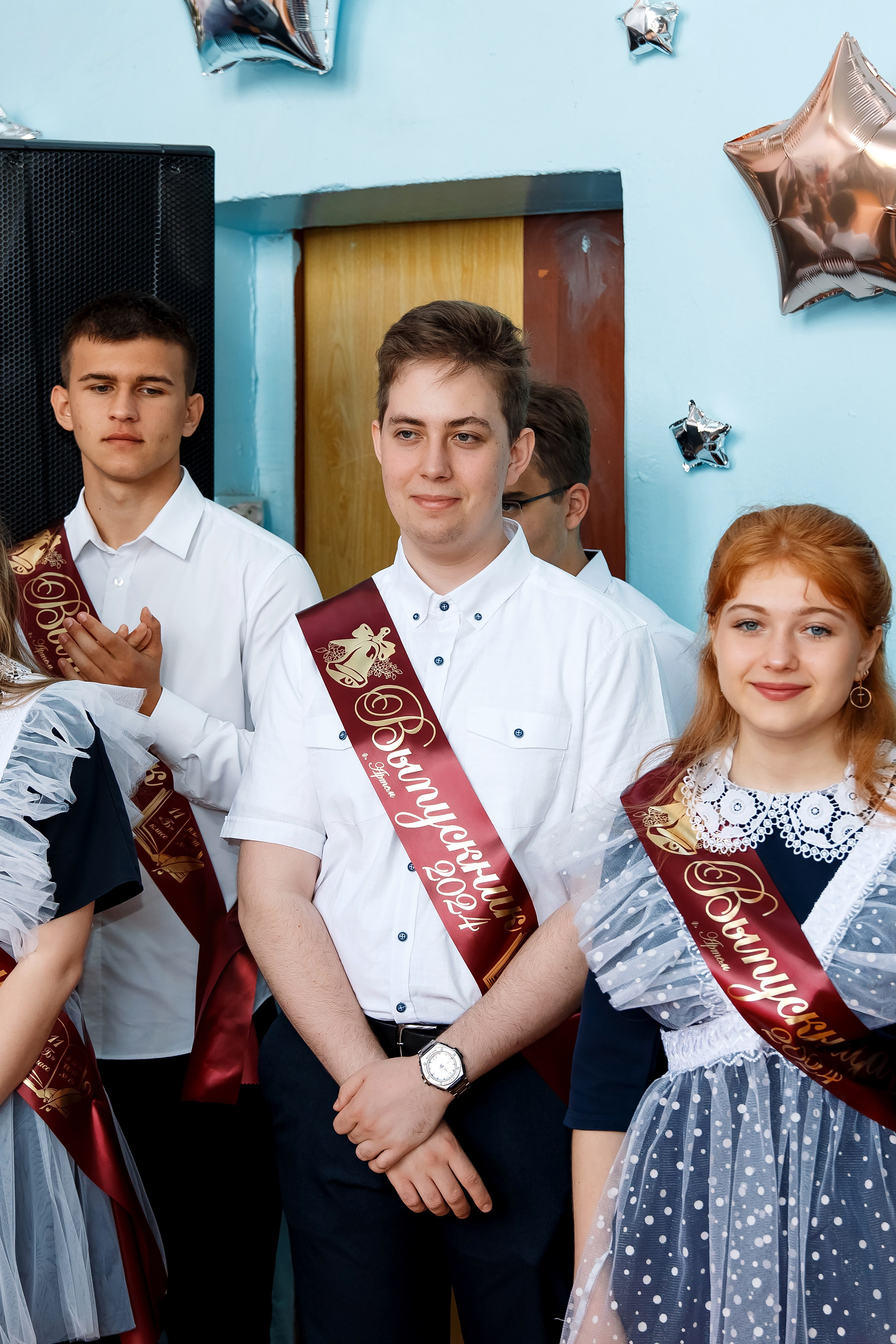 11 класс Последний звонок. Фотограф Любовь Корниенко, Примоский край