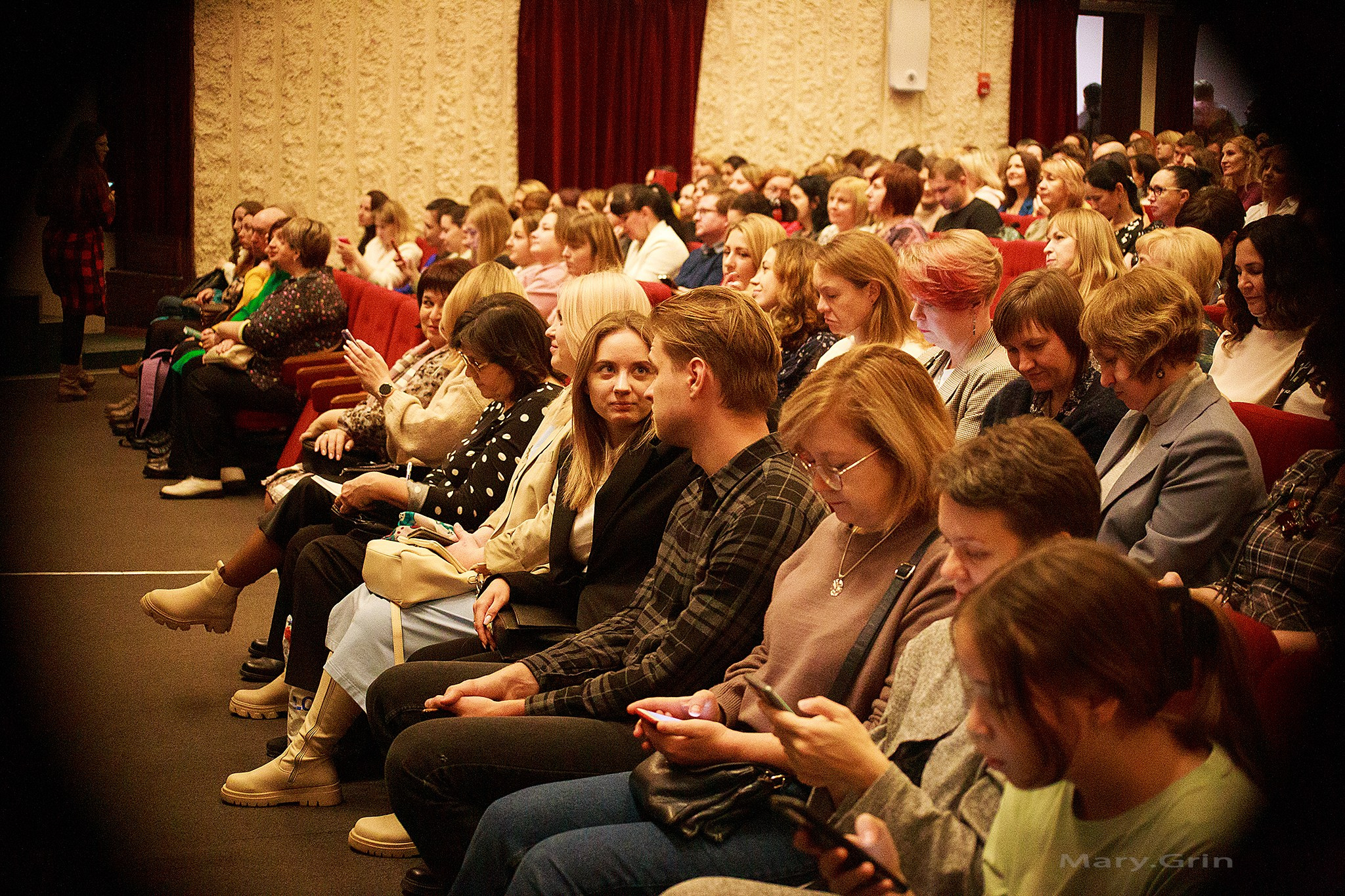 Ольга Савельева. Моноспектакль «Шпаргалка». Детский и семейный фотограф, фотограф мероприятий Нижний Новгород