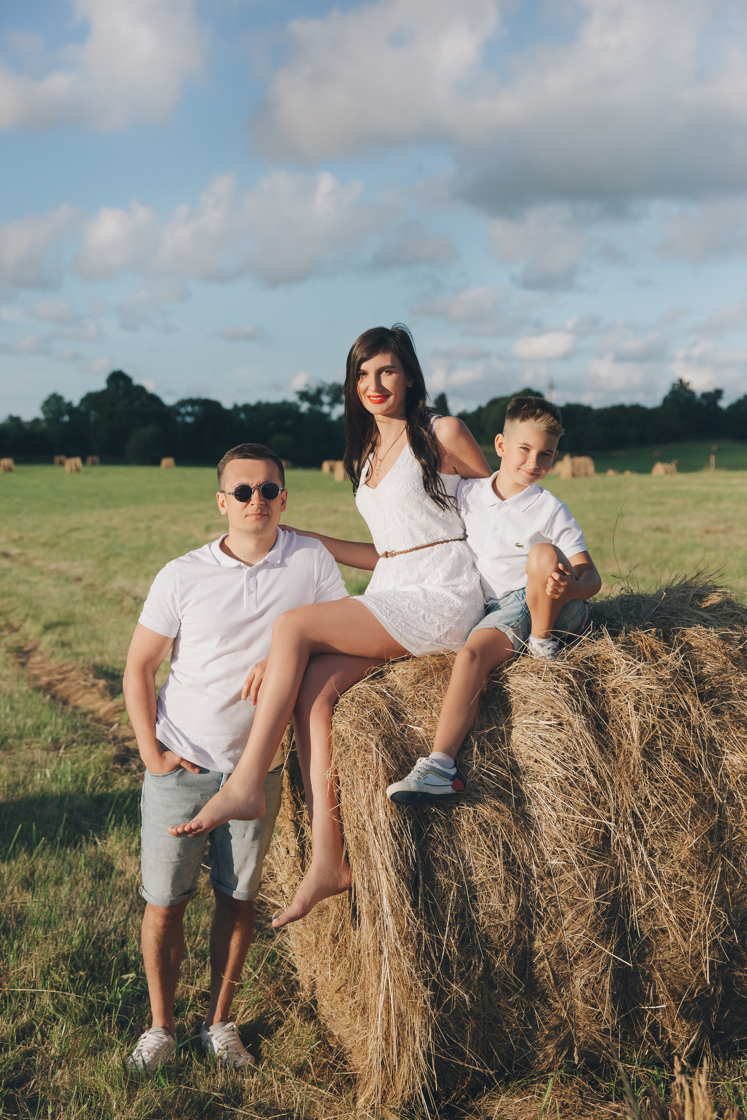 Олеся с семьёй. Фотограф Зеленоградск Красильникова Елена