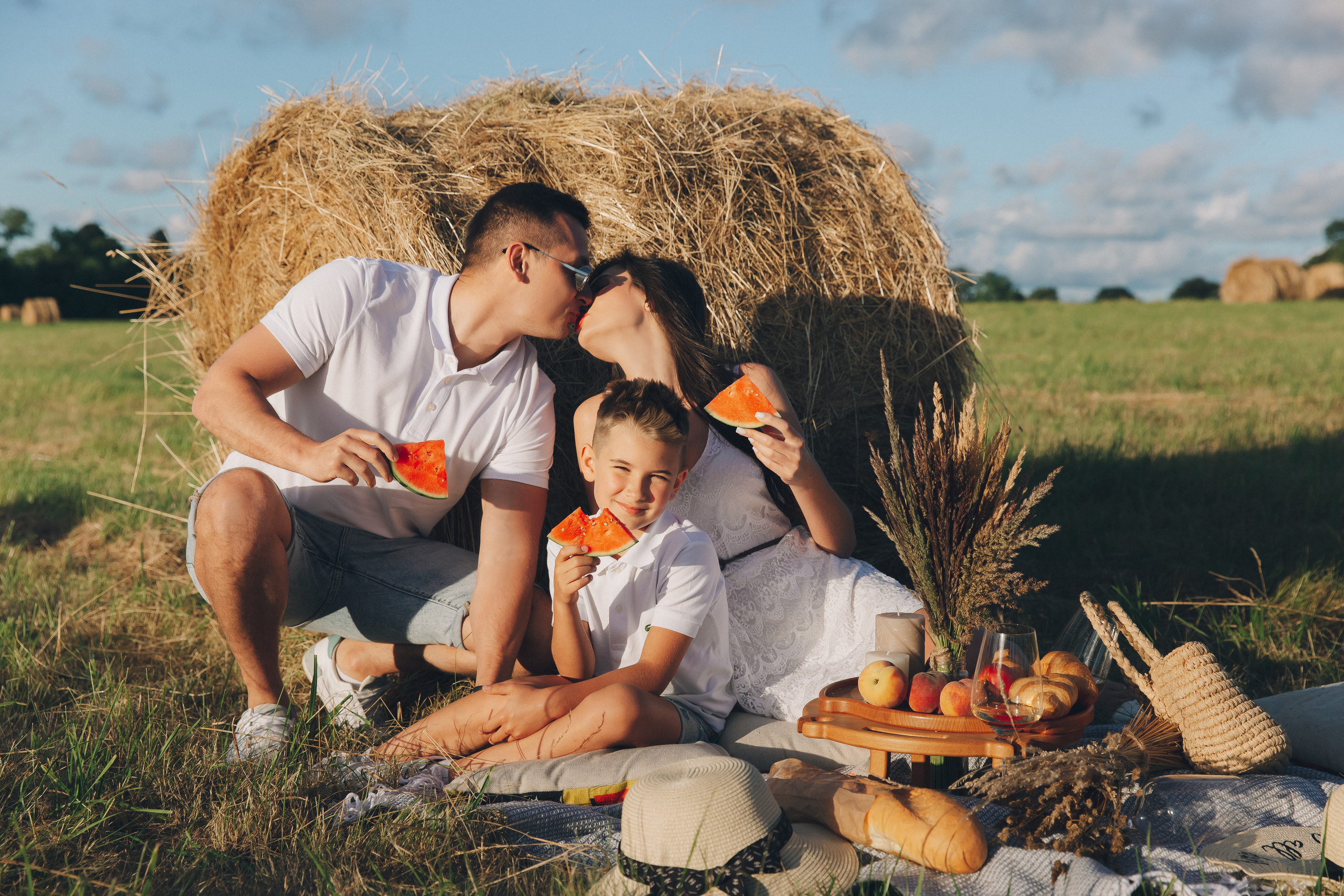 Олеся с семьёй. Фотограф Зеленоградск Красильникова Елена