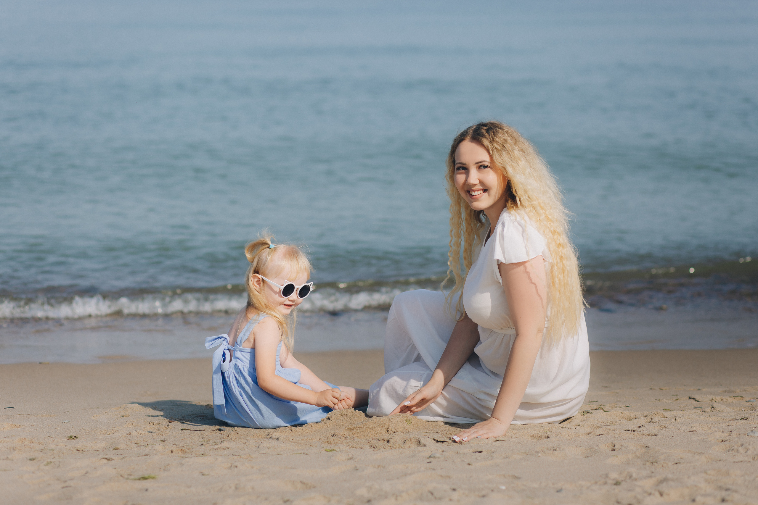 Даша и дочка. Фотограф Зеленоградск Красильникова Елена