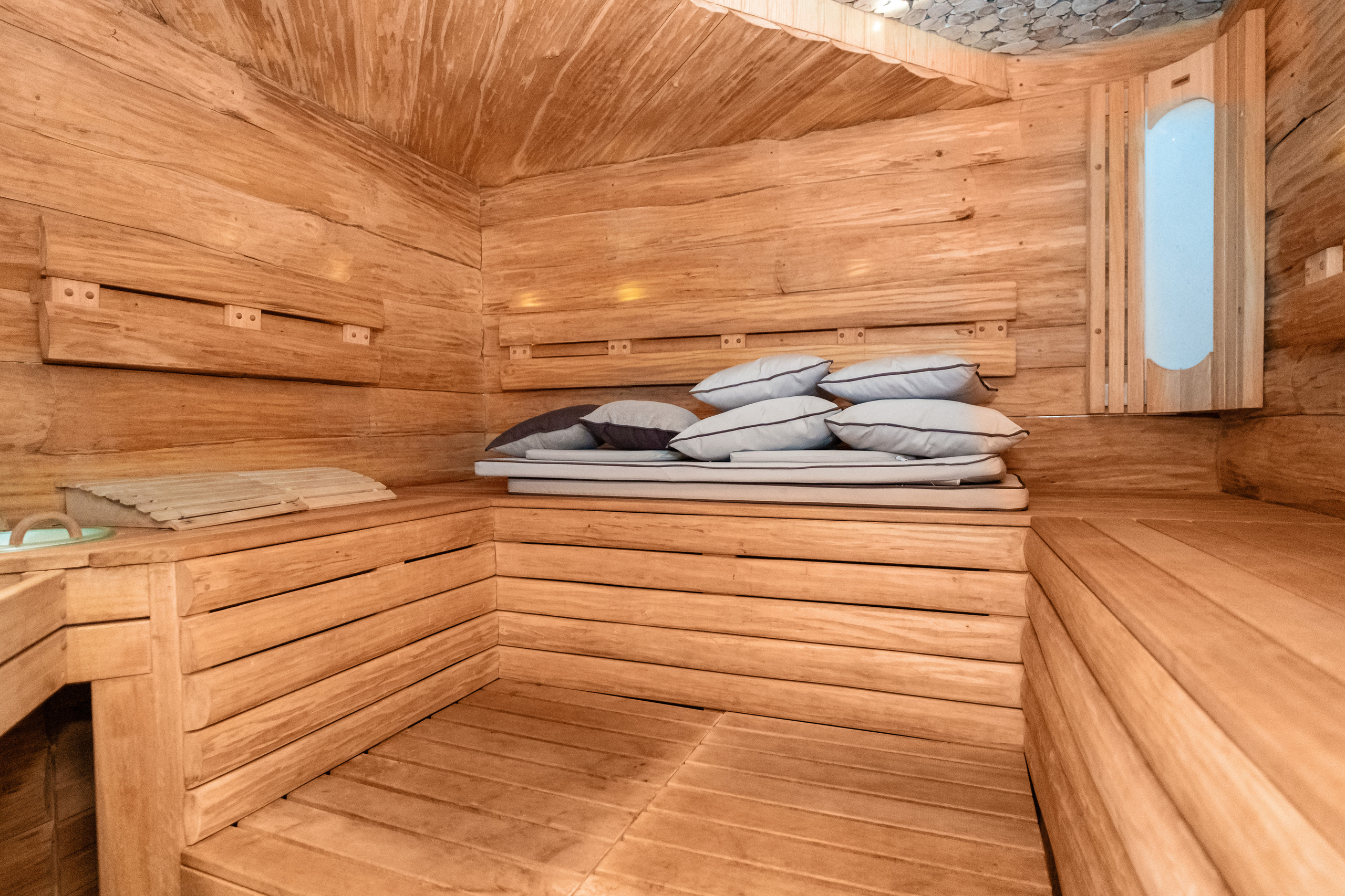 Немецкая деревня. Создаю контент для бизнеса- Андрей Корниенко и упаковываю компании и экспертов в Краснодаре