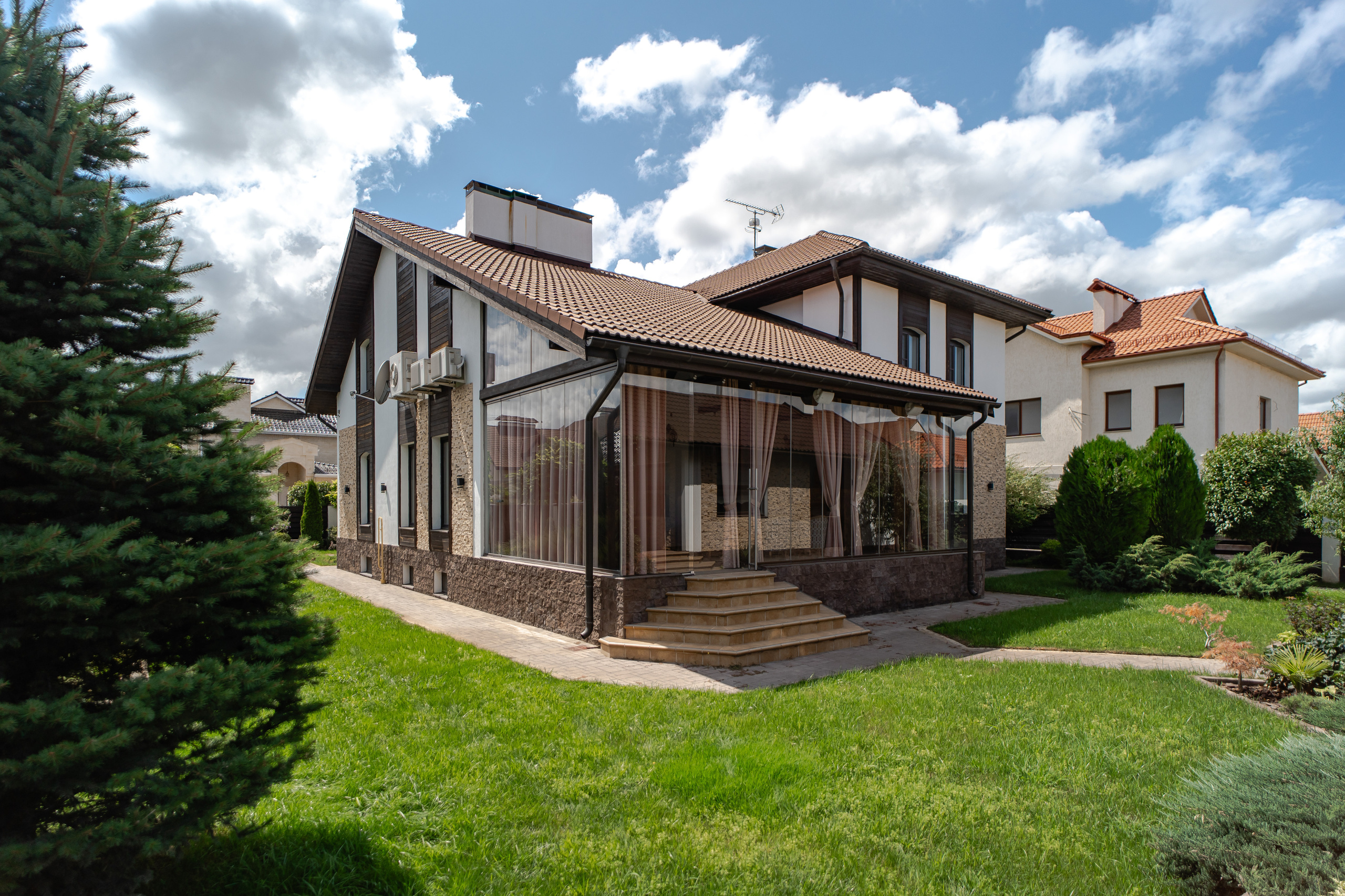 Немецкая деревня. Создаю контент для бизнеса- Андрей Корниенко и упаковываю компании и экспертов в Краснодаре