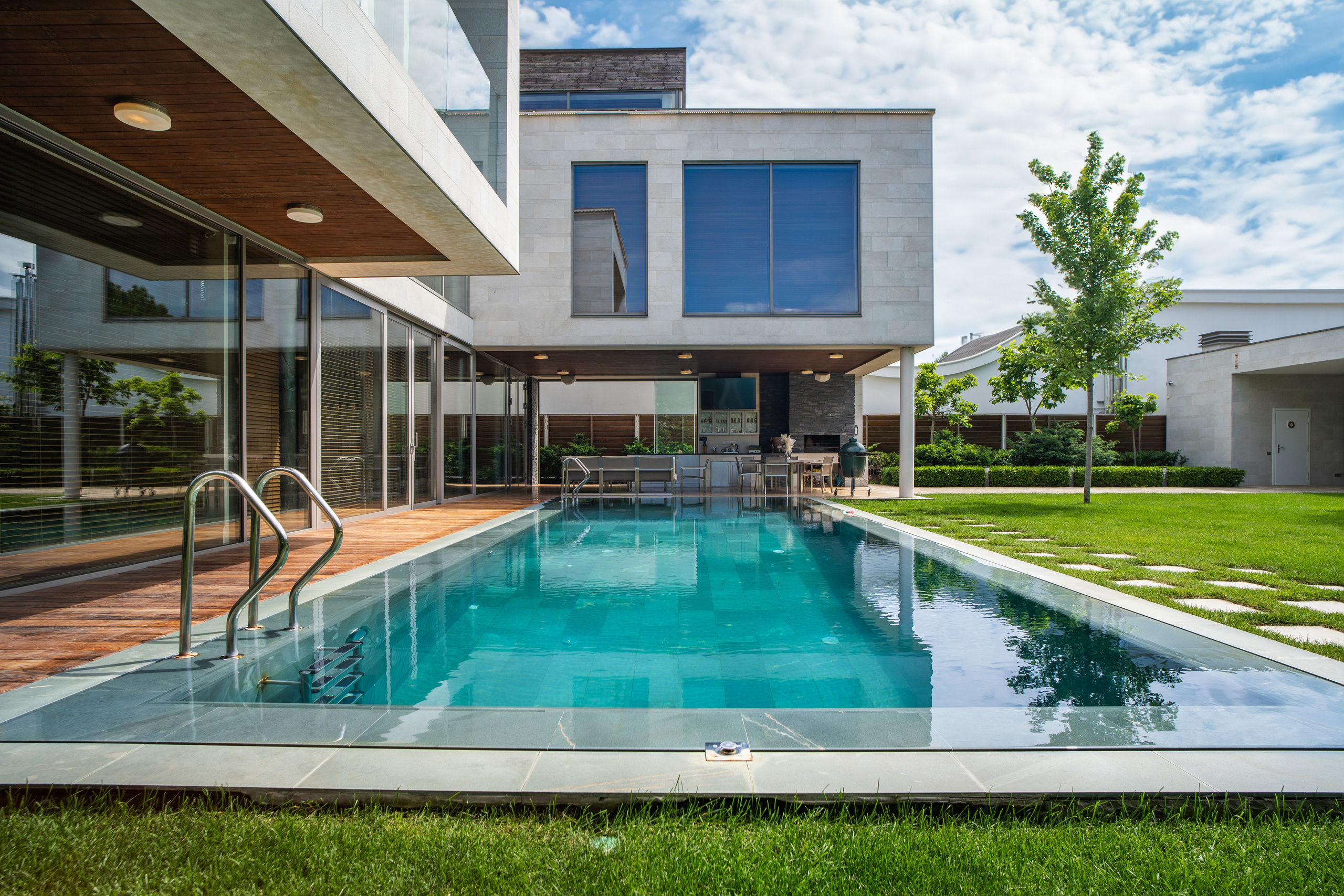 Фестивальный. Создаю контент для бизнеса- Андрей Корниенко и упаковываю компании и экспертов в Краснодаре