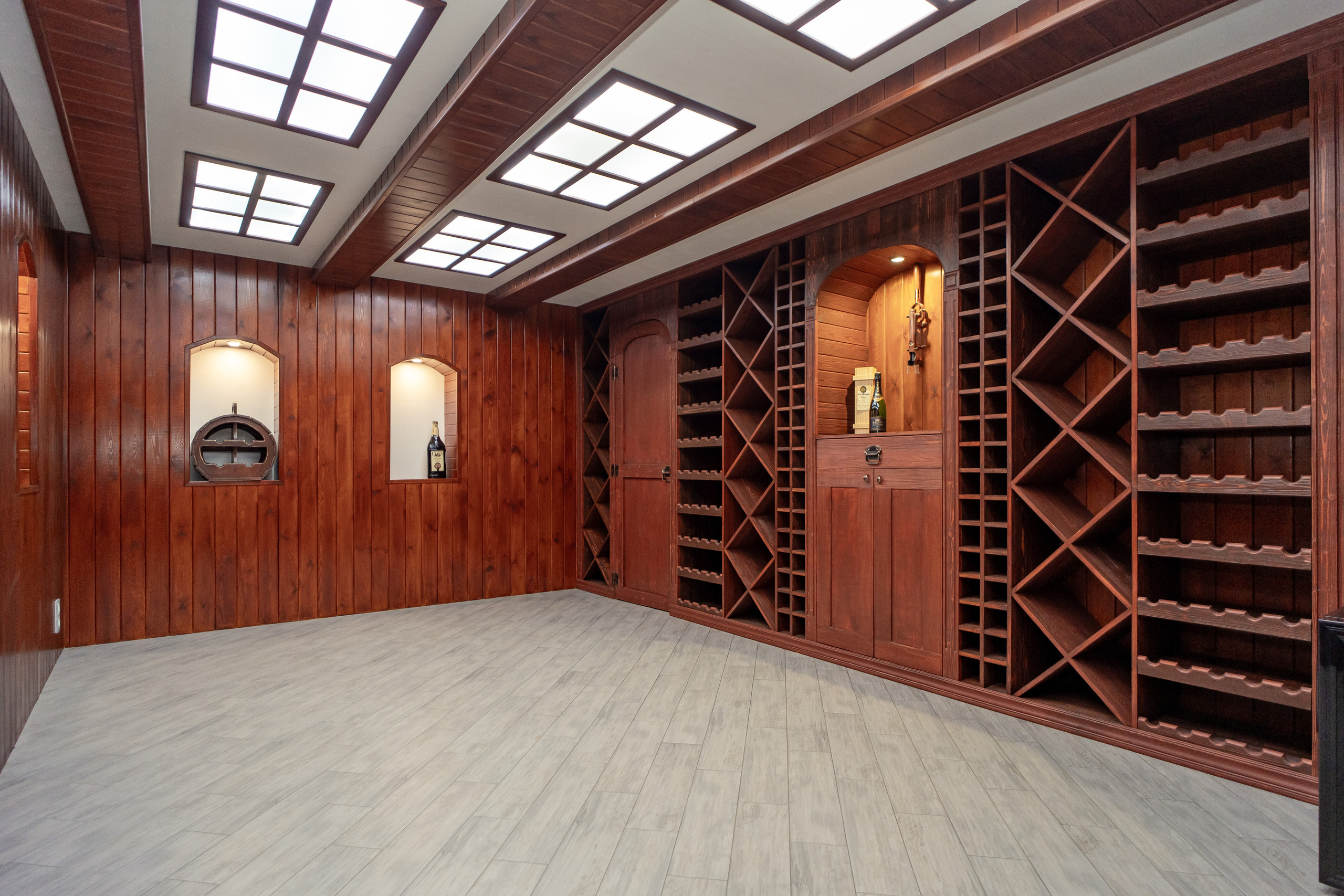 Немецкая деревня. Создаю контент для бизнеса- Андрей Корниенко и упаковываю компании и экспертов в Краснодаре