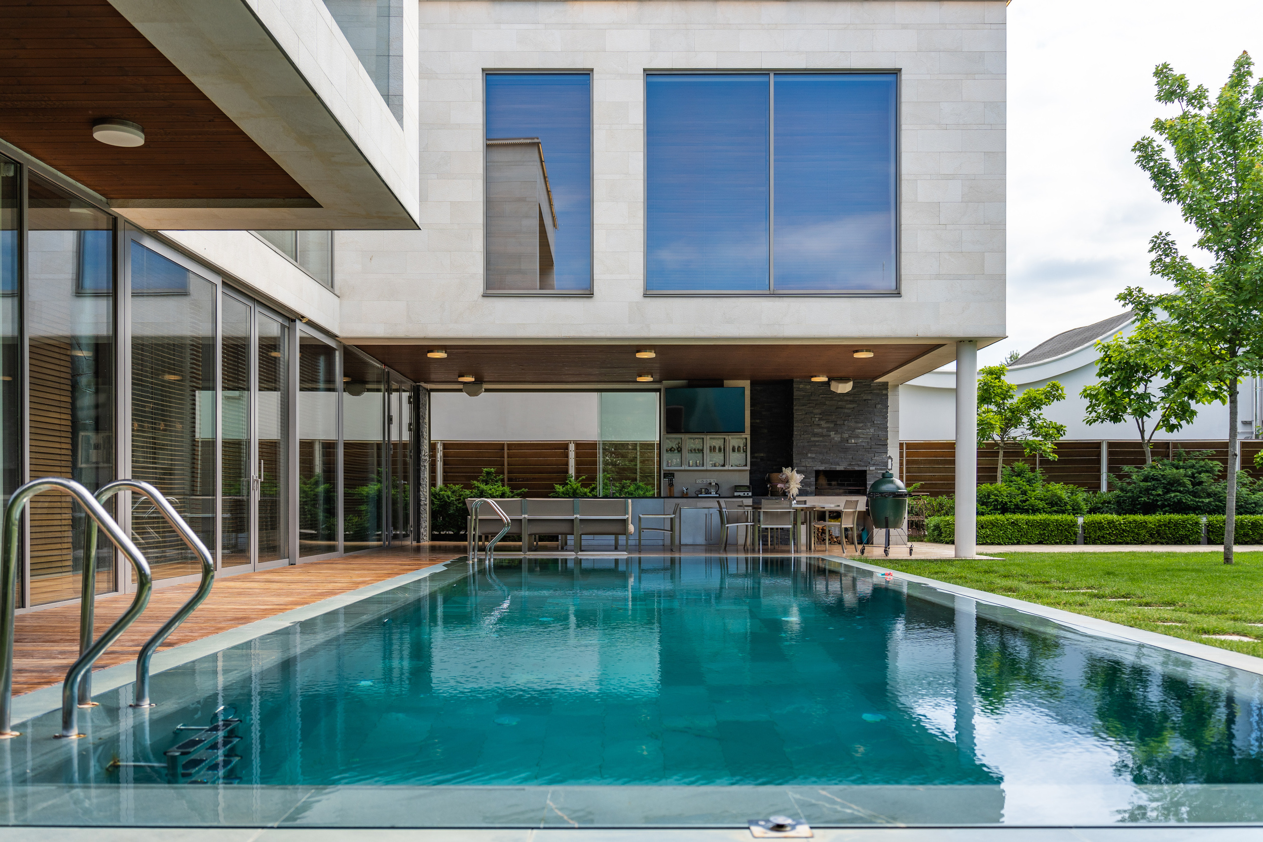 Фестивальный. Создаю контент для бизнеса- Андрей Корниенко и упаковываю компании и экспертов в Краснодаре