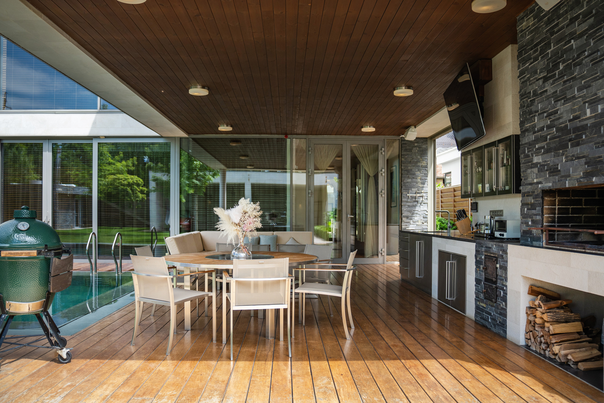 Фестивальный. Создаю контент для бизнеса- Андрей Корниенко и упаковываю компании и экспертов в Краснодаре