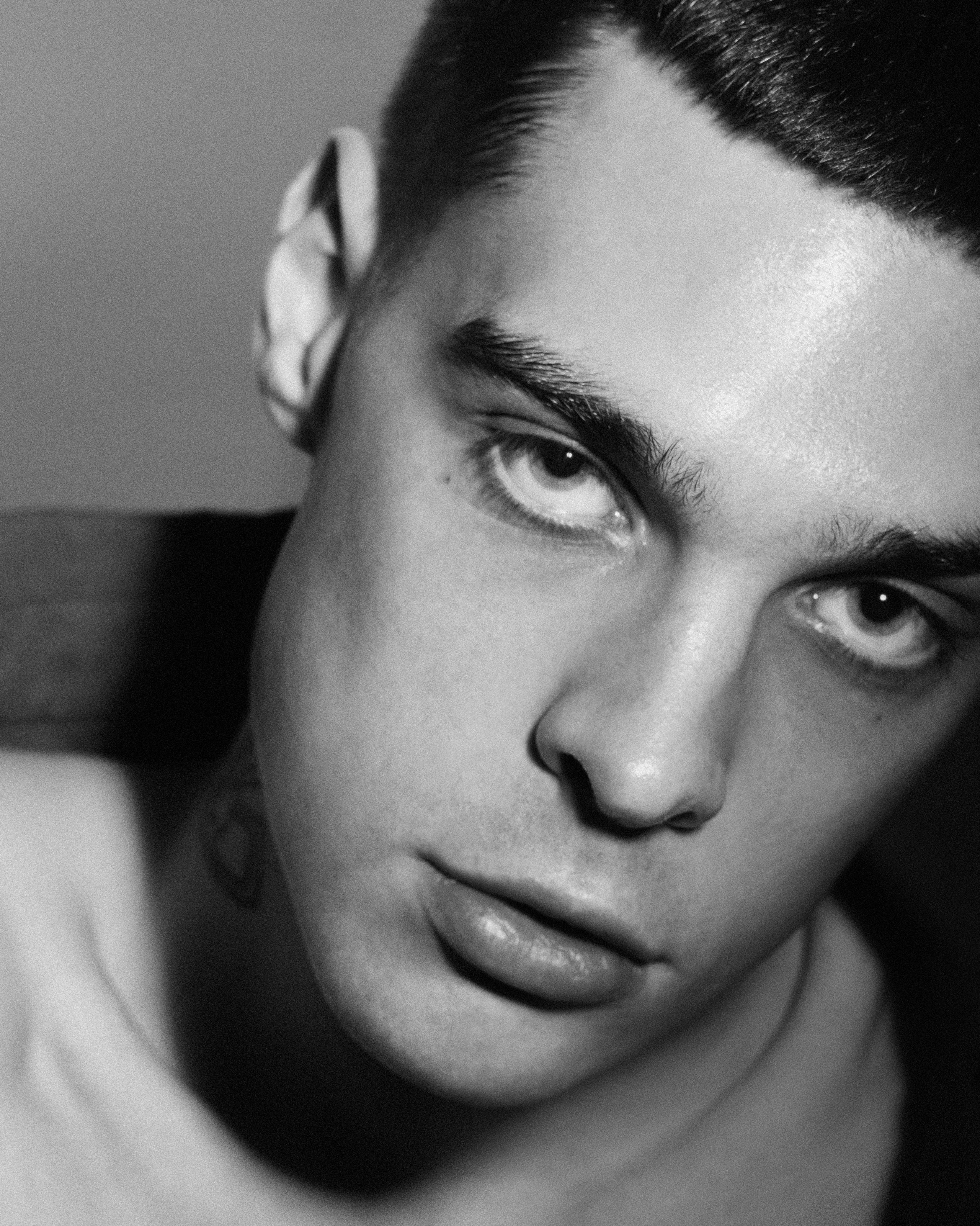 VALENTIN. Анастасия Максимова — фотограф, Москва