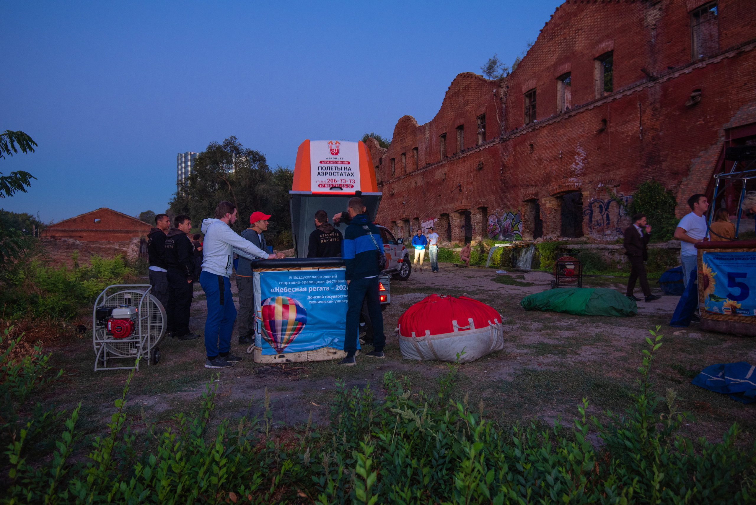 Воздушные шары на Парамоновских складах. Профессиональная фотосъемка. Ростов-на-Дону
