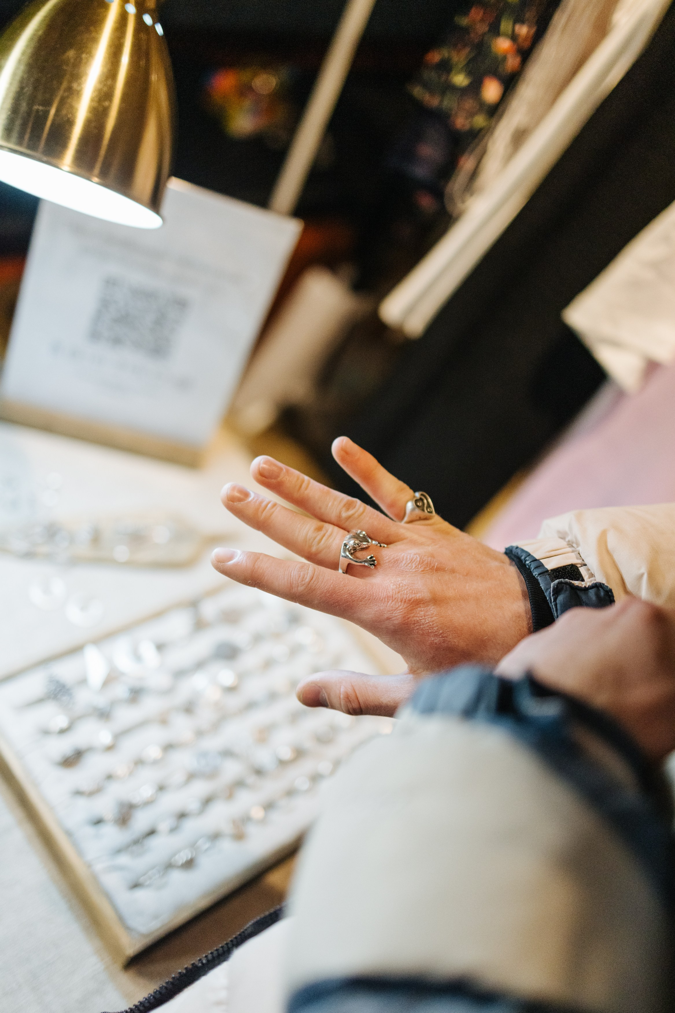 2–3 марта 2024 в пространстве «Три вокзала. Депо» / День 1 / фото Валерий Белобеев. Фотоотчеты «Ламбада-маркета»