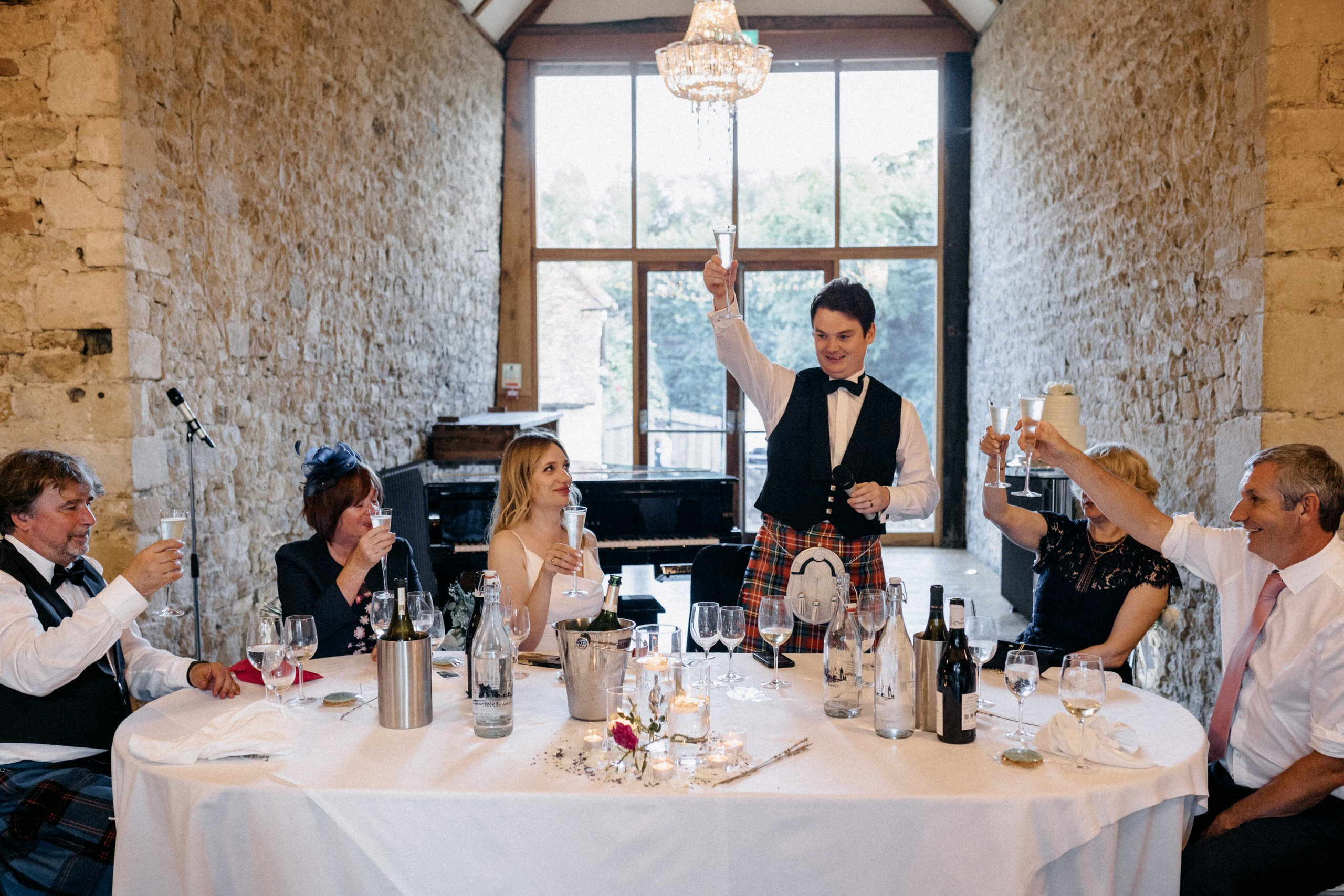 Ana & Tom Wedding at Notley Abbey. Moments Catchers — Wedding Photography & Video Duo in London