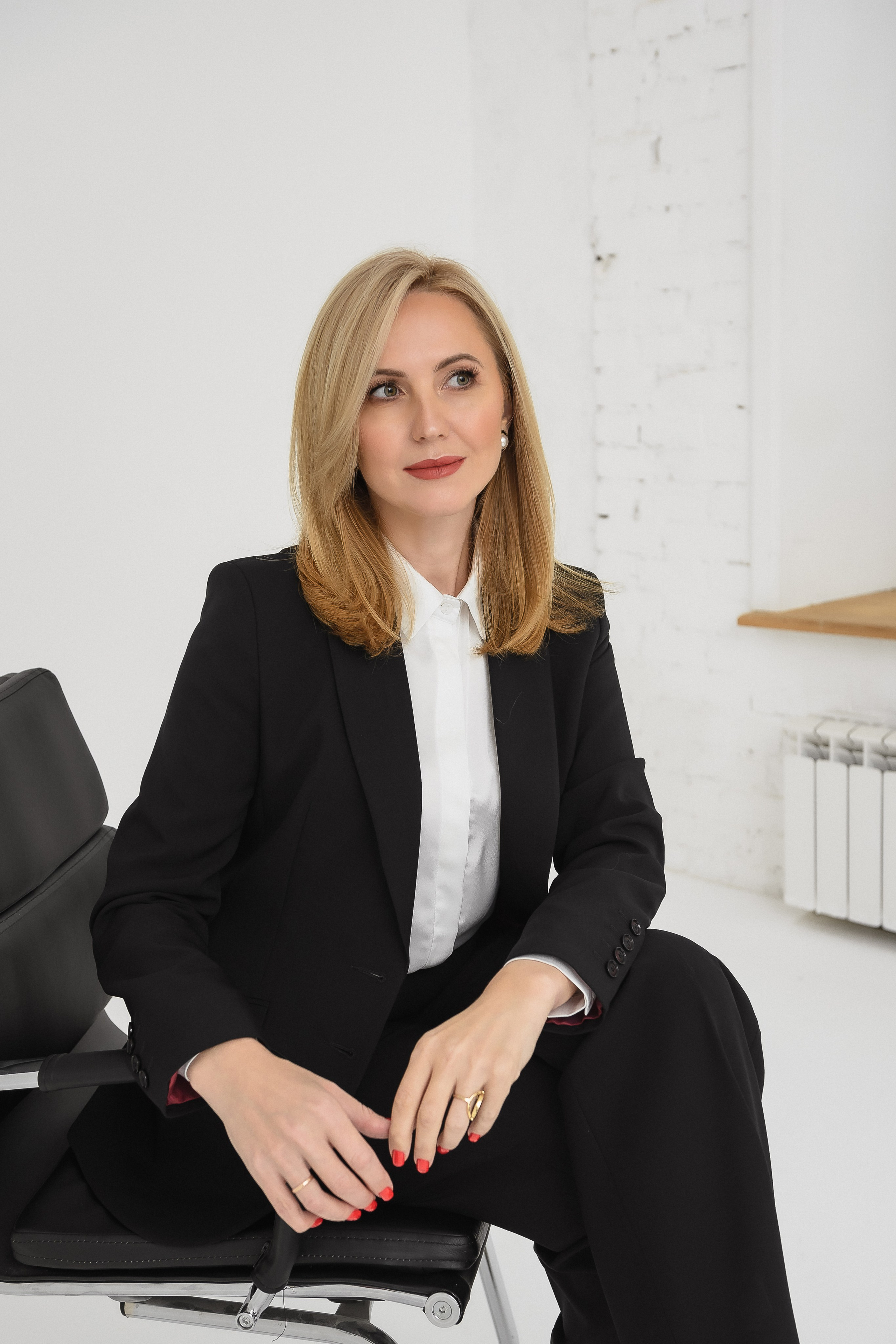 Графитовый и циклорама. КОНТЕНТ |БРЕНД фотограф Санкт-Петербург — Жанна Олтаржевская