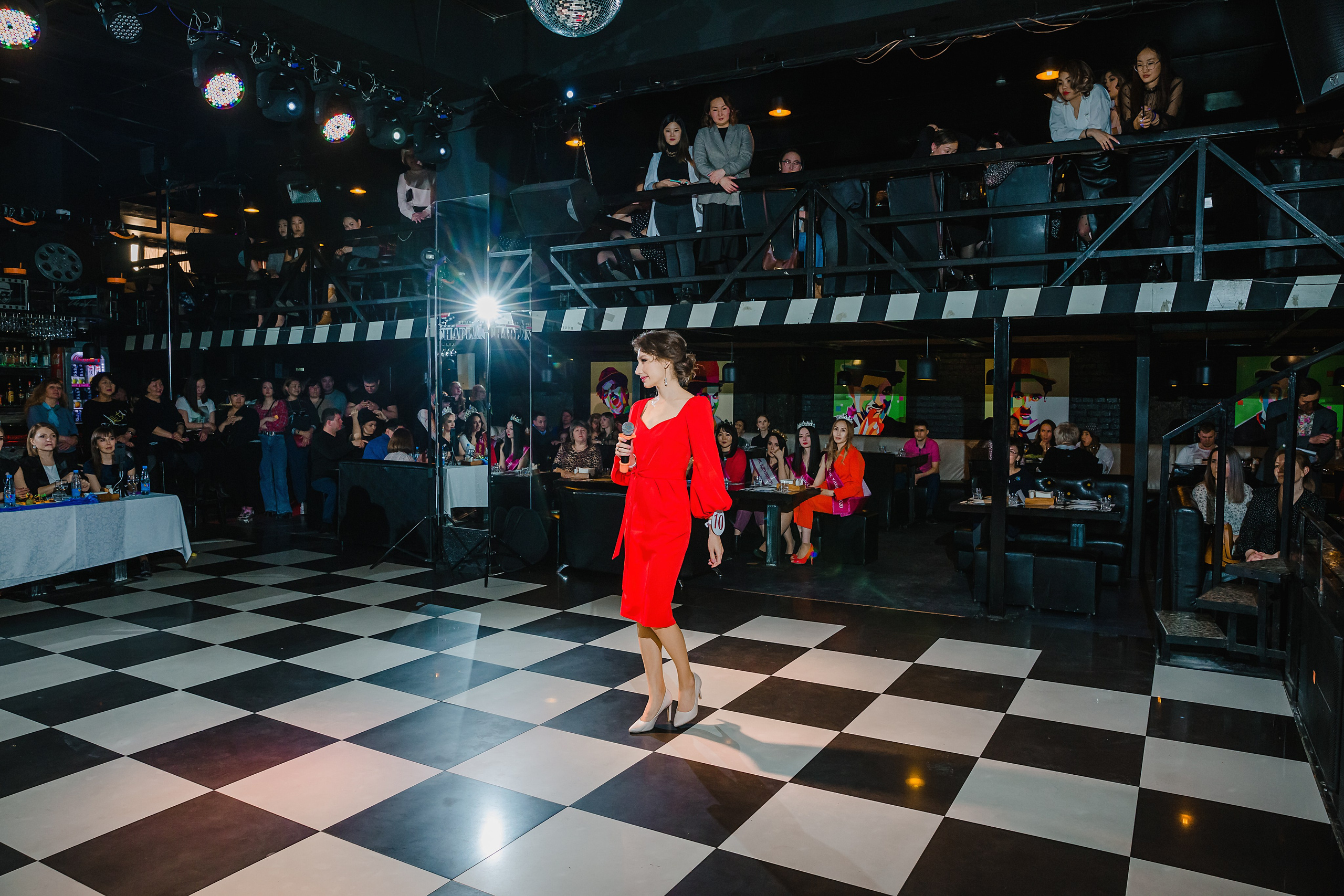 Шоу Талантов Миссис Бурятия. Фотограф и видеограф в Улан-Удэ: Аюна Габагуева и Артём Шаханов