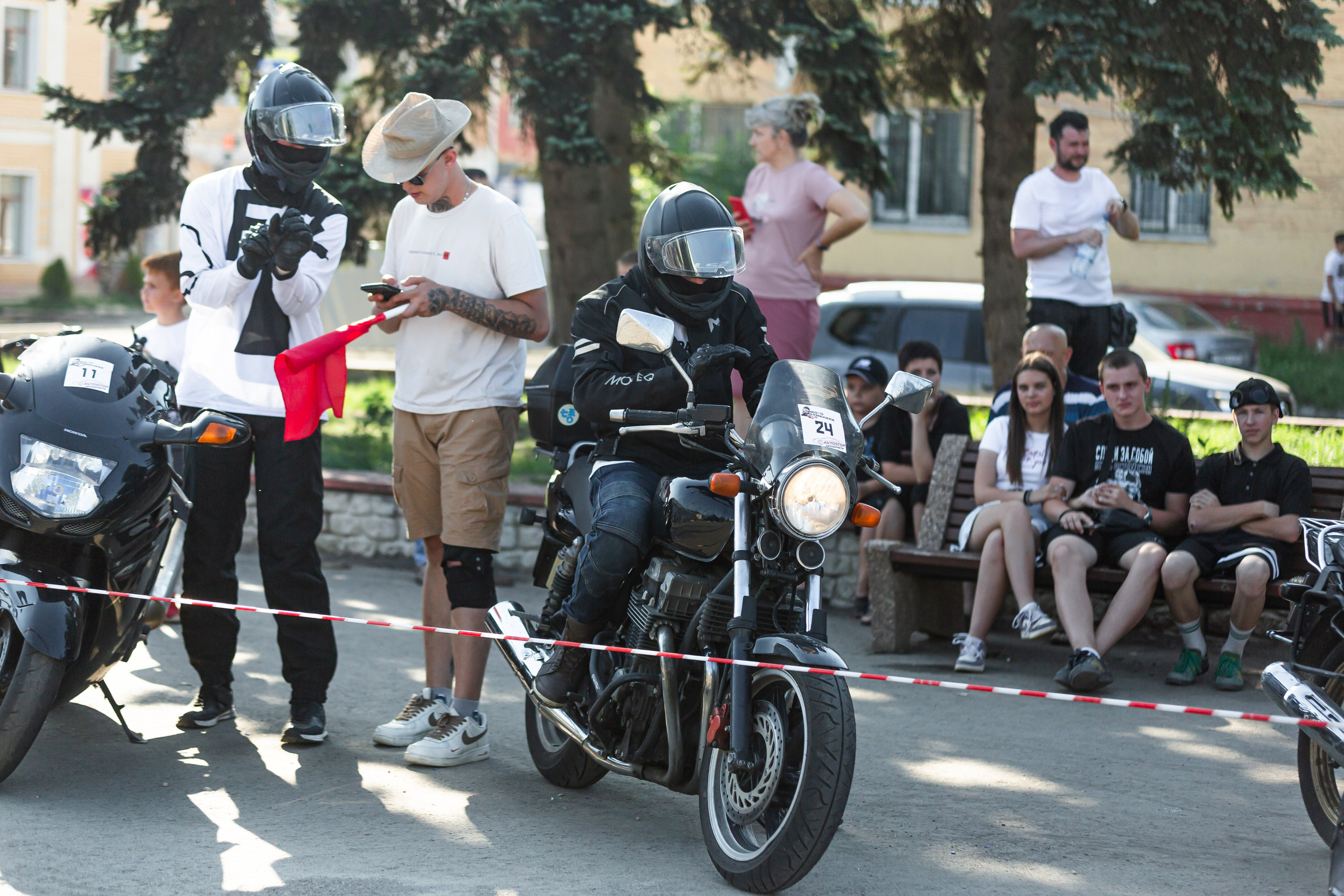 Мотоджимхана 2024 Мценск. Профессиональный фотограф в Мценске и Орловской области