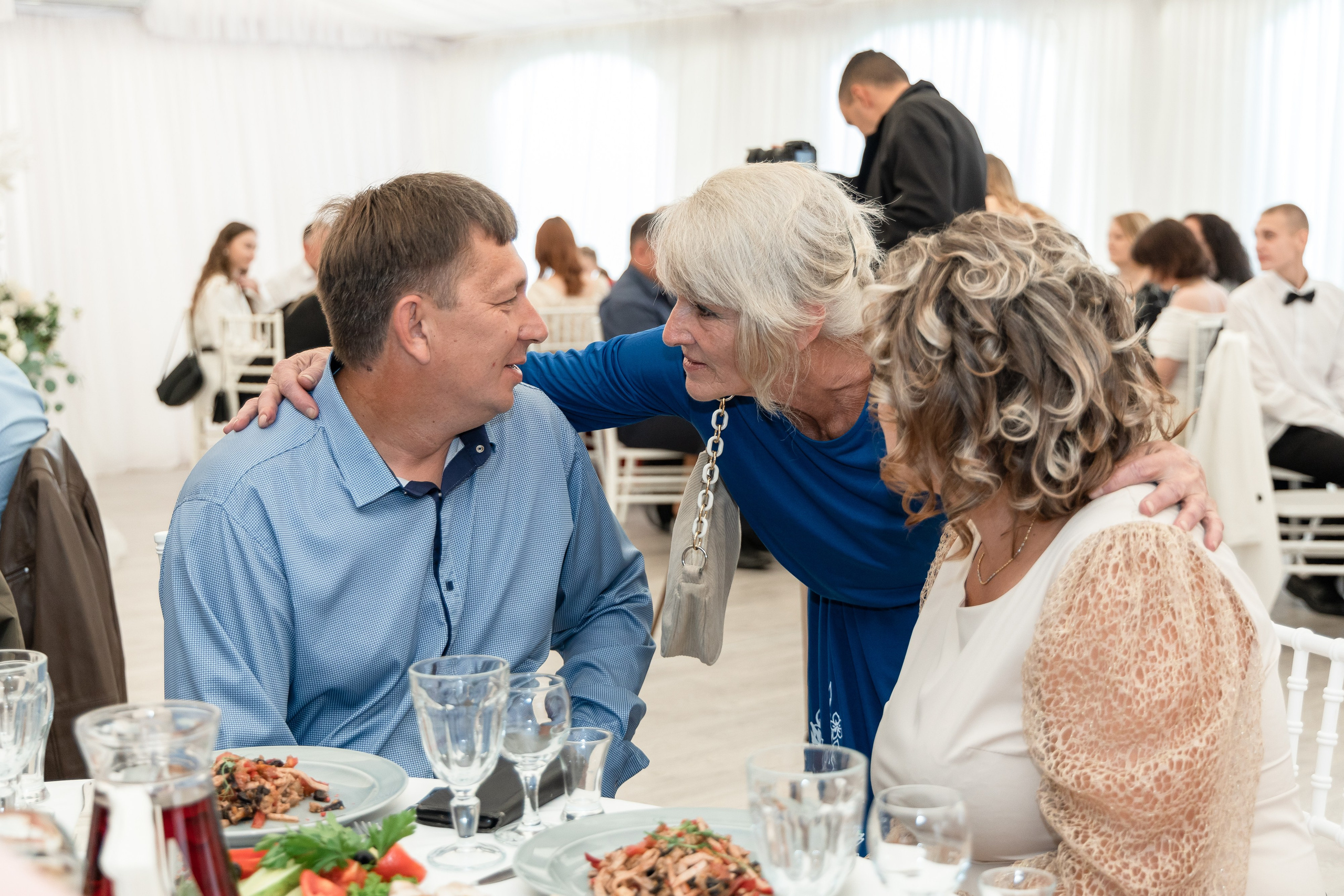 Ксения и Антон (полный день). Фотограф в Барнауле Юлия Садвокасова
