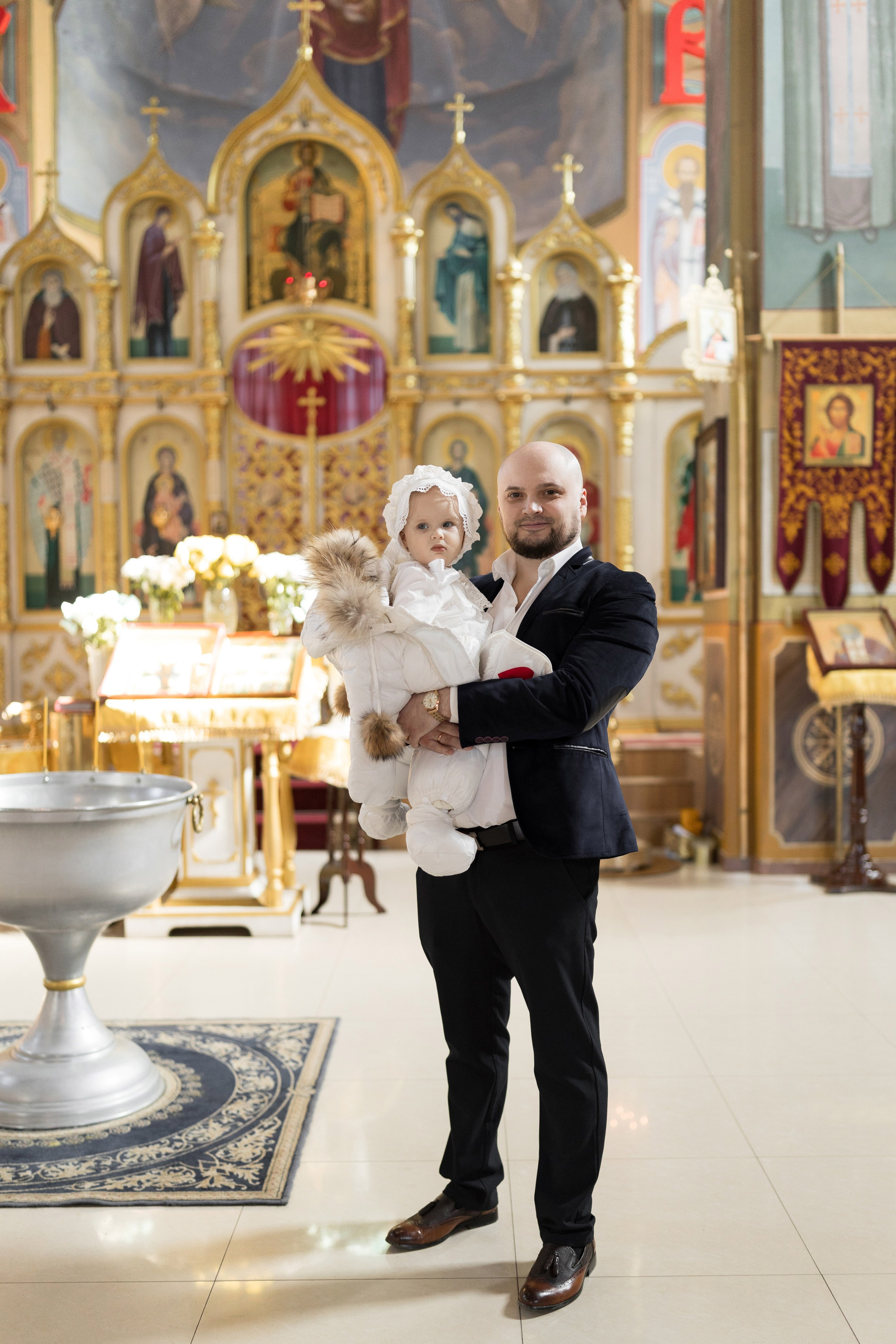 Крещение Есении в морозный и солнечный февраль. Анастасия Безуглова- свадебный фотограф в Таганроге