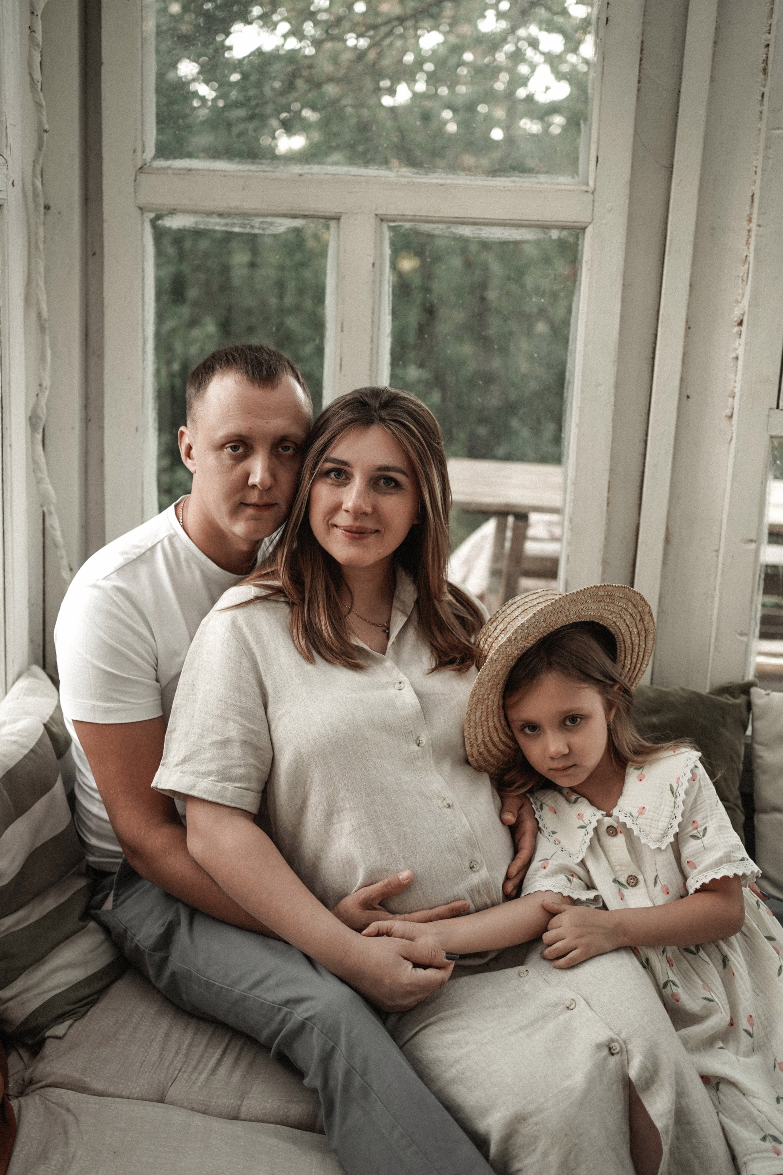 Семейный и свадебный фотограф в Ростове. Широкий спектр локаций. Свадебный фотограф в Ростове-на-Дону. Таинство Крещения и Венчания, семейные фотосессии. Алёна Чёботова