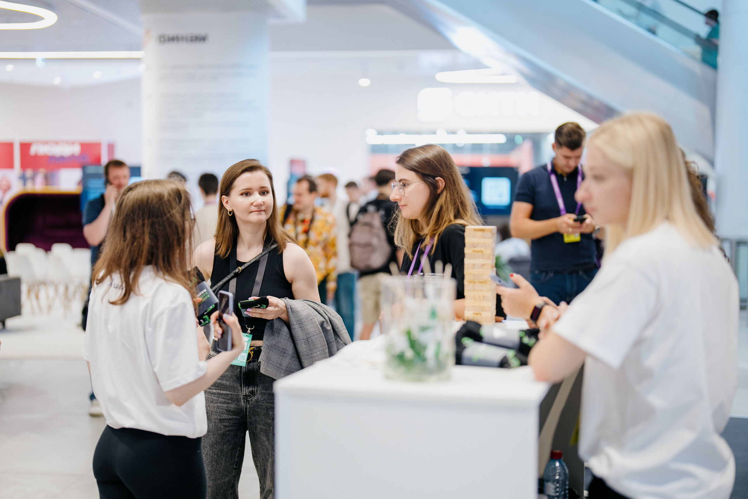 Aha! — 6 июня 2024. Фотобанк Матемаркетинг