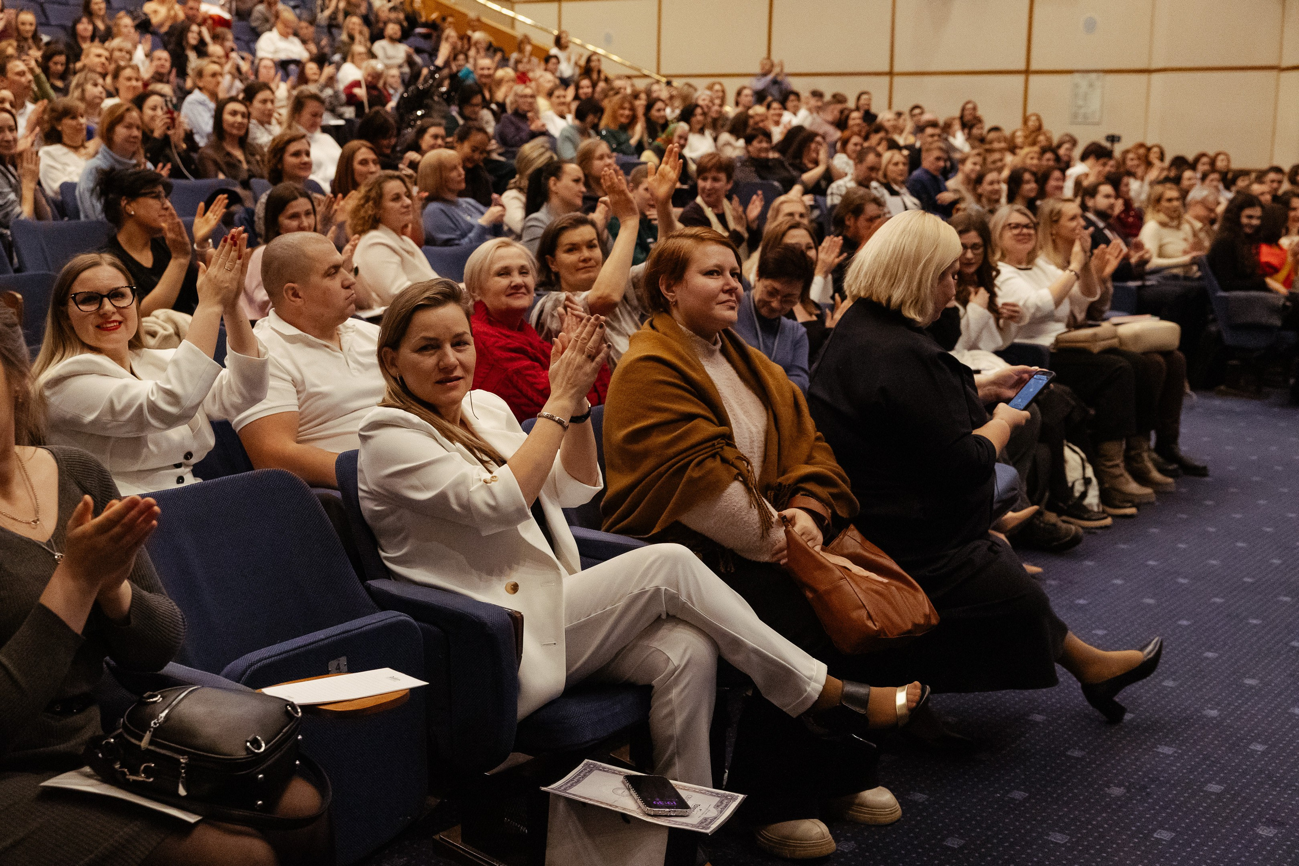 Talentsy выпускной. Портретный и репортажный фотограф в Москве Олеся Лисарк