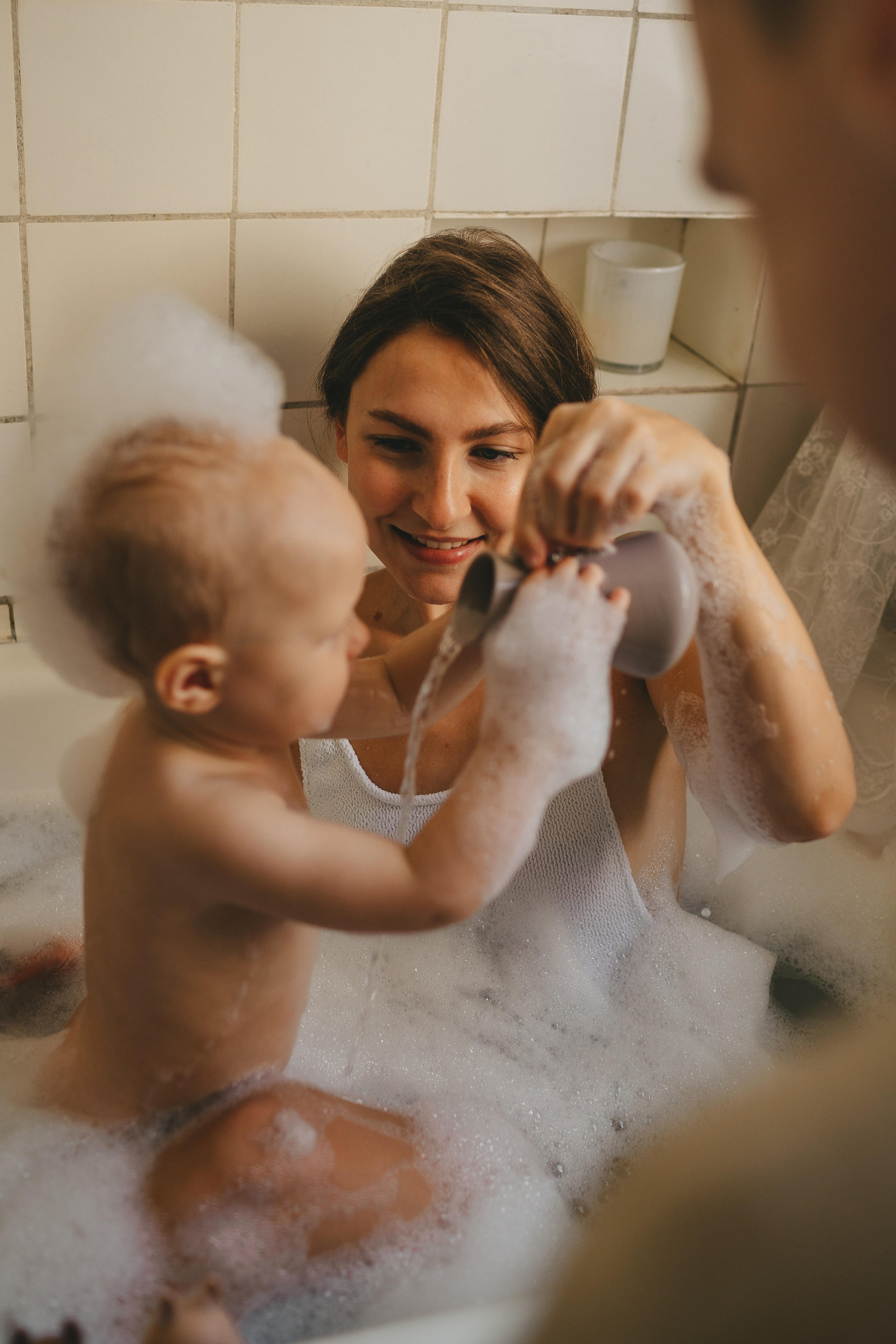 Стас, Даша и Ева (купание в ванной). Семейный и детский фотограф и видеограф в Москве, Дрокина Наталья
