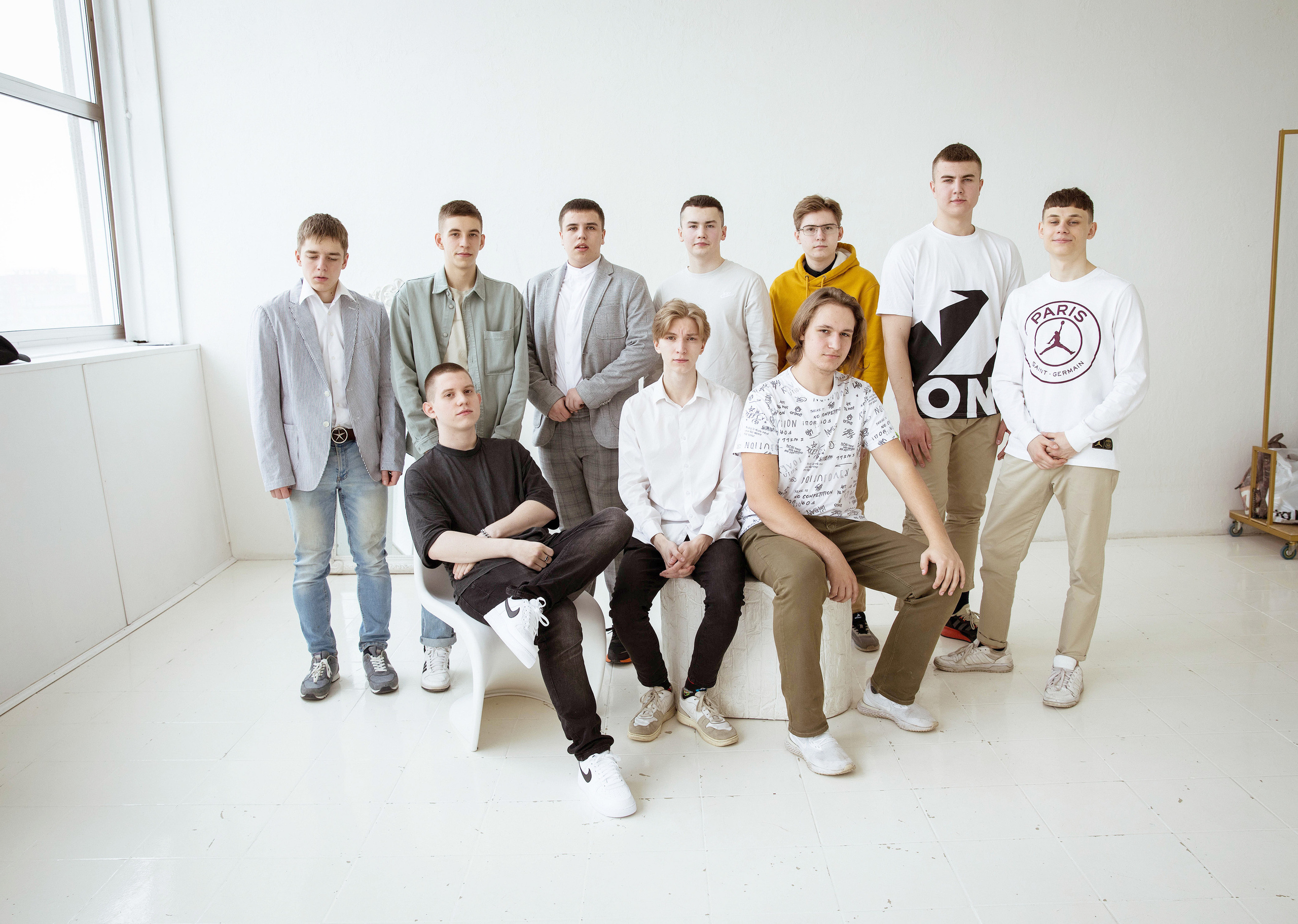 Фотоальбомы для 9-11 класса от My-Book Топ. Выпускные альбомы и общие фото в Москве от Юлии Шевердиной