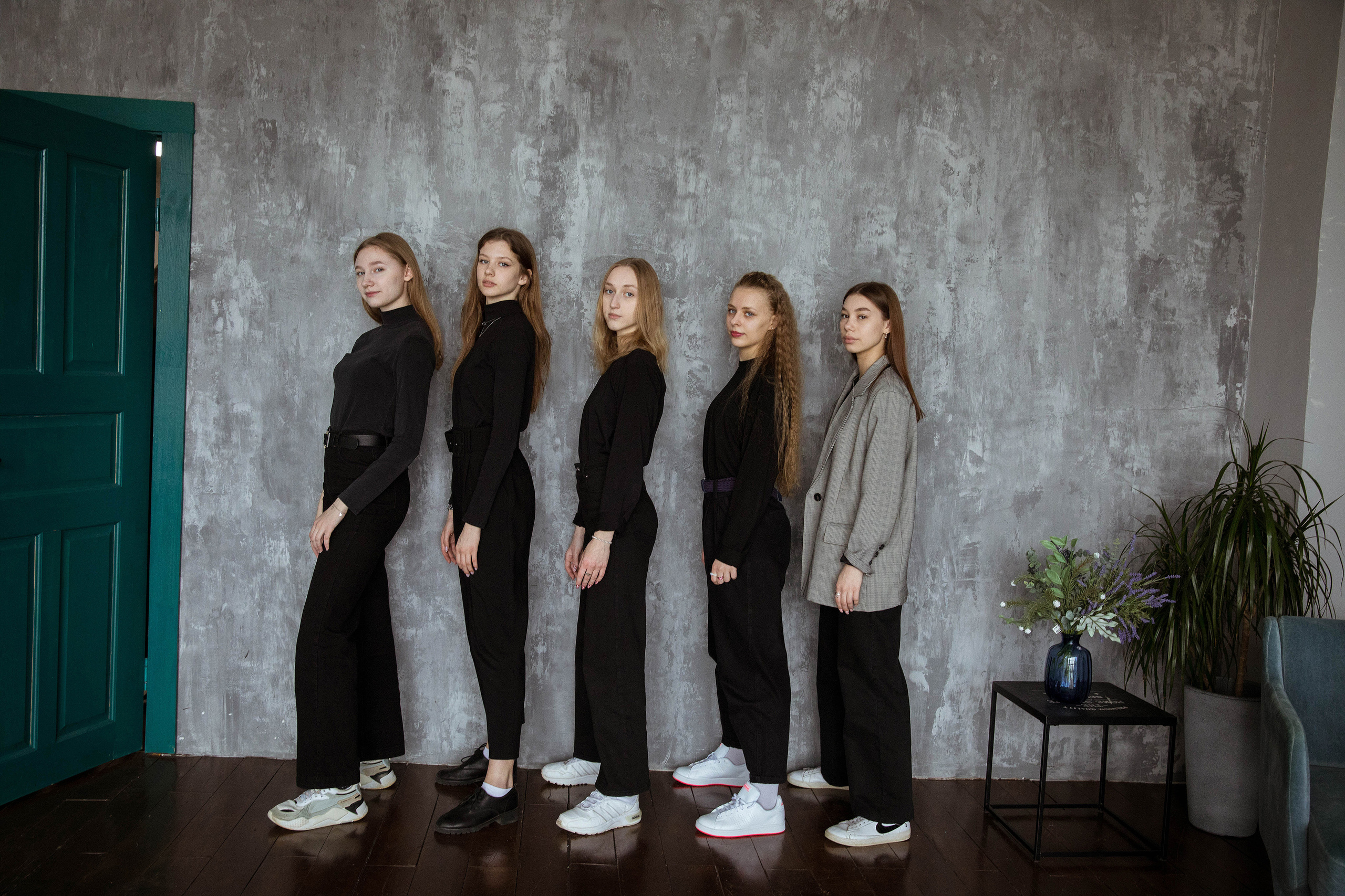 9-11 классы. Выпускные альбомы и общие фото в Москве от Юлии Шевердиной