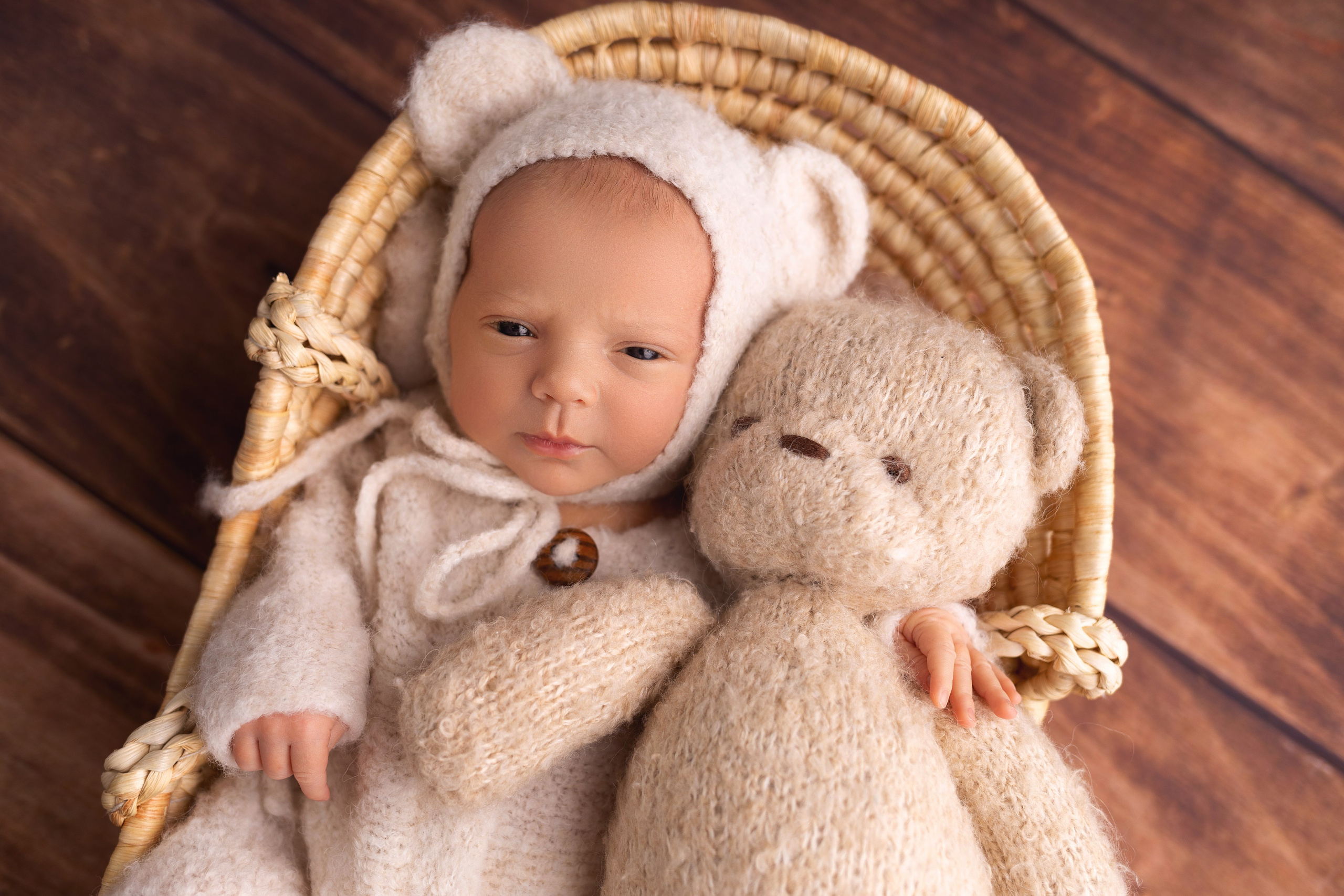 Классическая фотосессия малыша. Фотограф новорожденных малышей в Омске и Омской области Эльвира Камаева