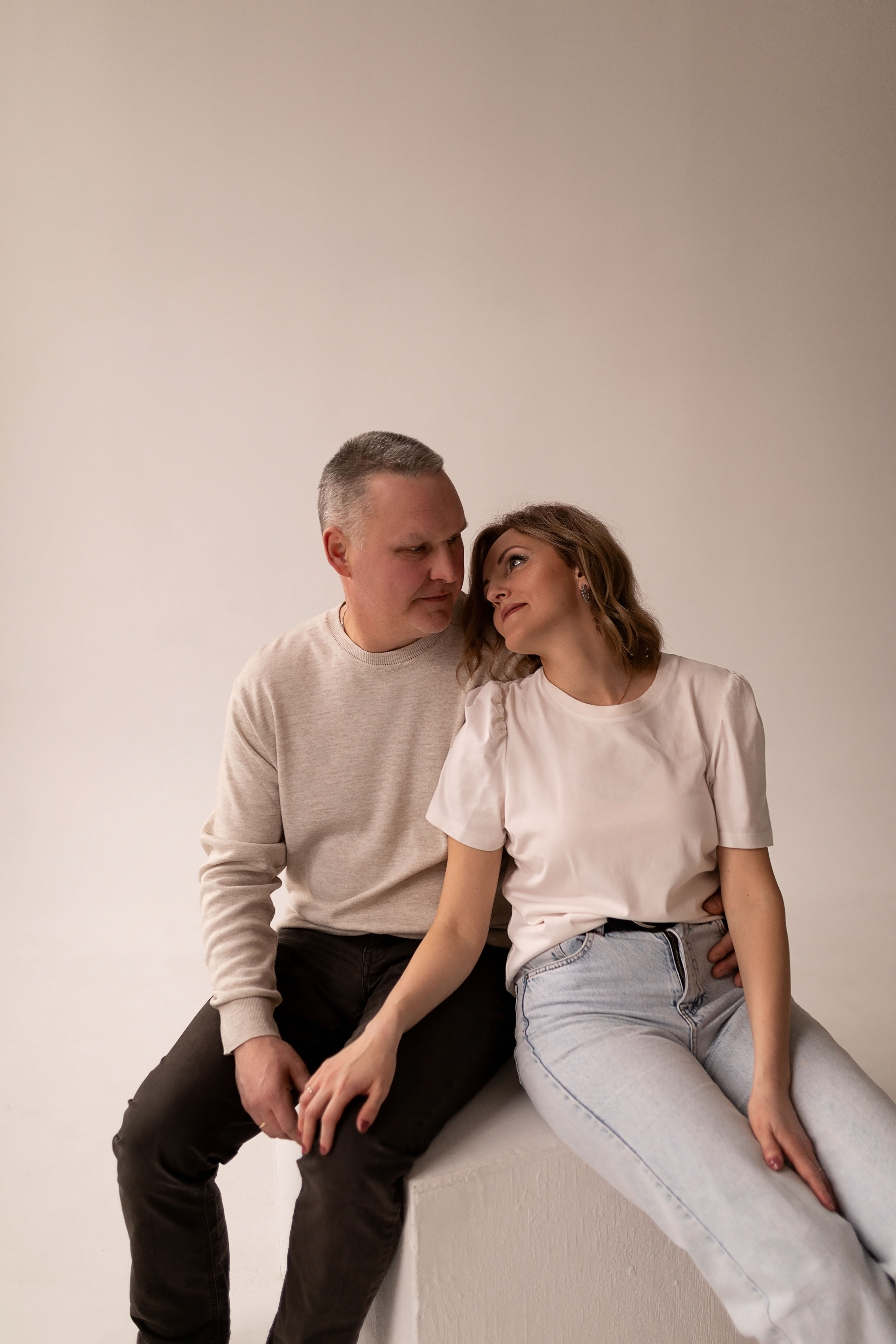 Сергей, Марина, Маша. Главная